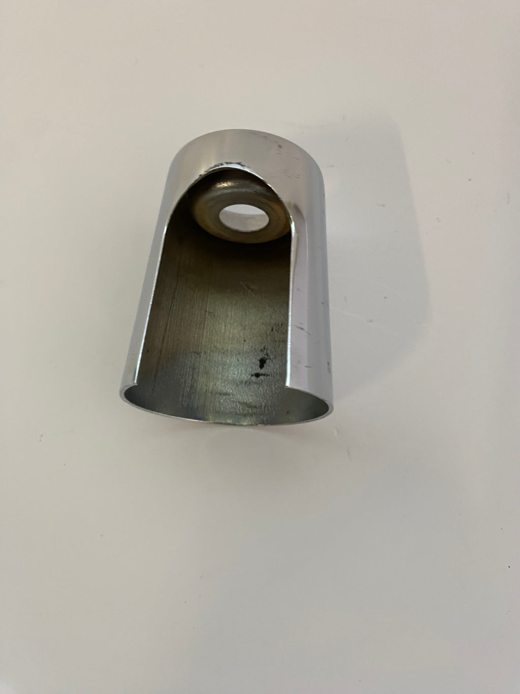 Cache supérieur amortisseur Dyna Harley Davidson REF OEM 54708-65A