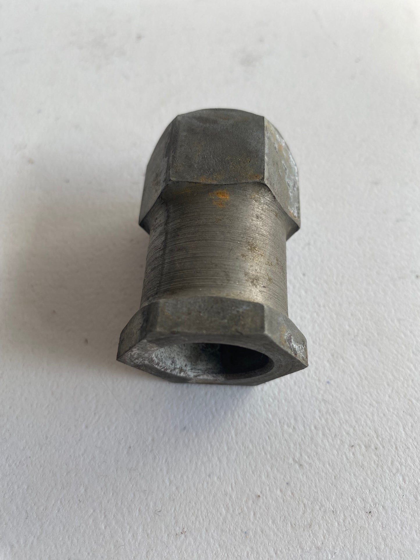 Ecrou de noix d'embrayage Harley Davidson REF OEM : 37496-65