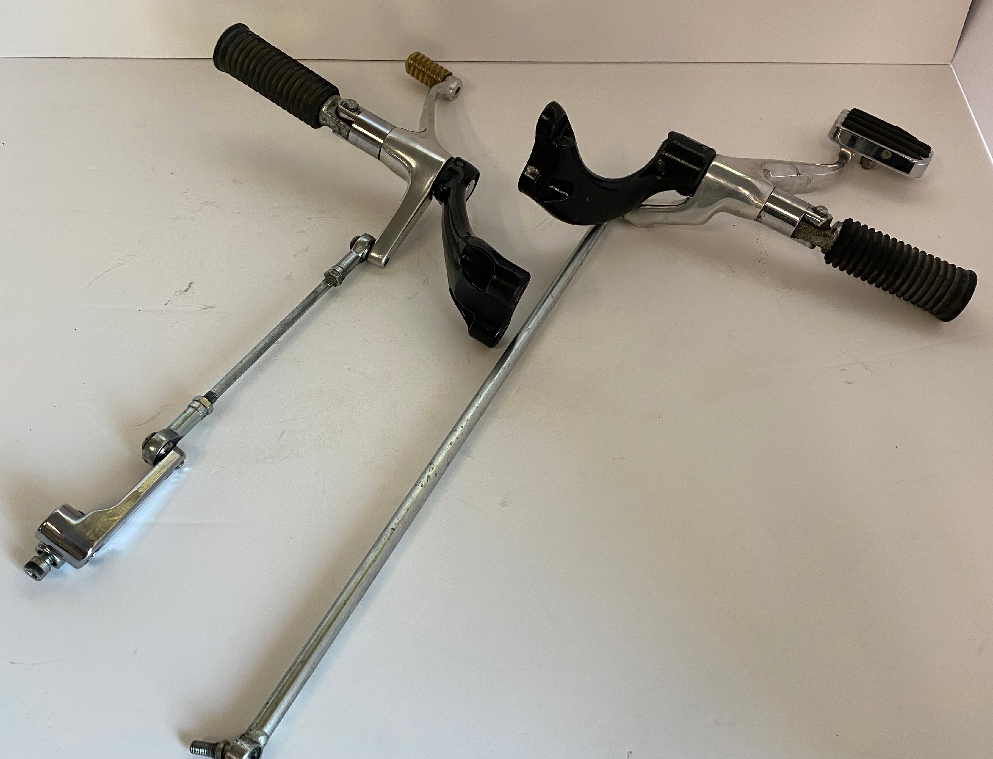 Jeu de commandes avancées Sportster Harley Davidson REF 33398-04
