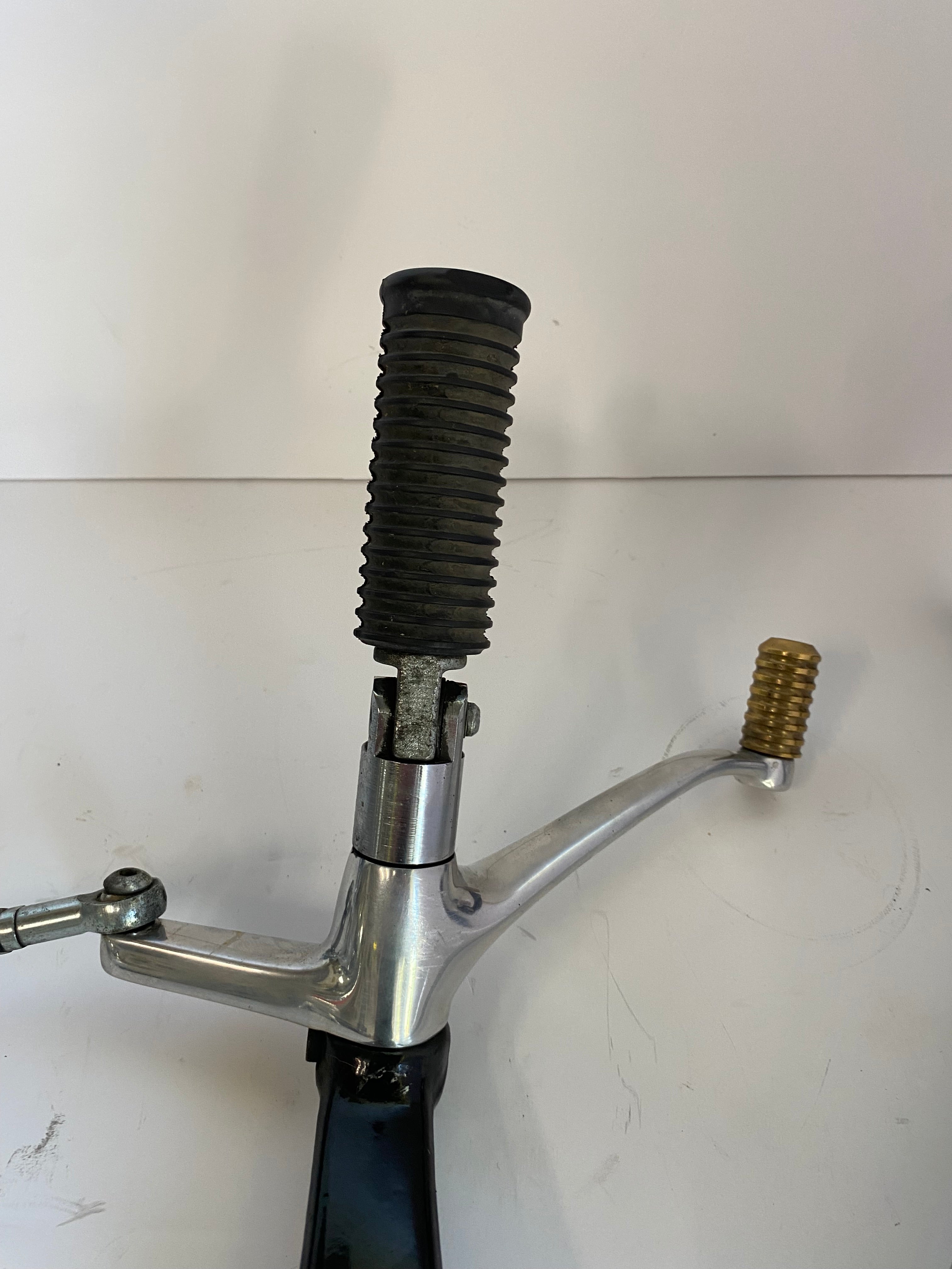 Jeu de commandes avancées Sportster Harley Davidson REF 33398-04