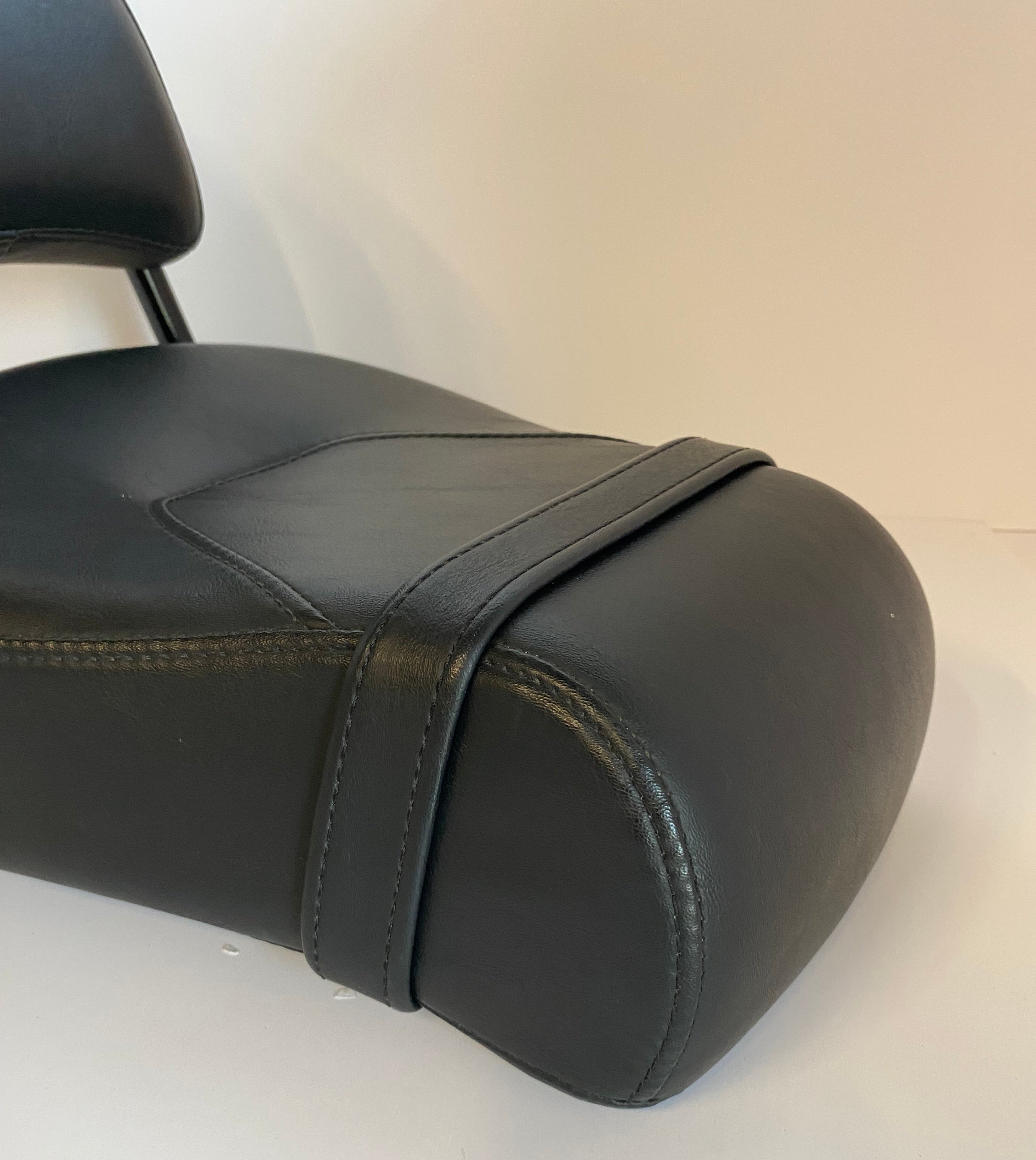 Pouf siège passager et sissy bar noir détachable Dyna Street Bob Harley REF 52696-09