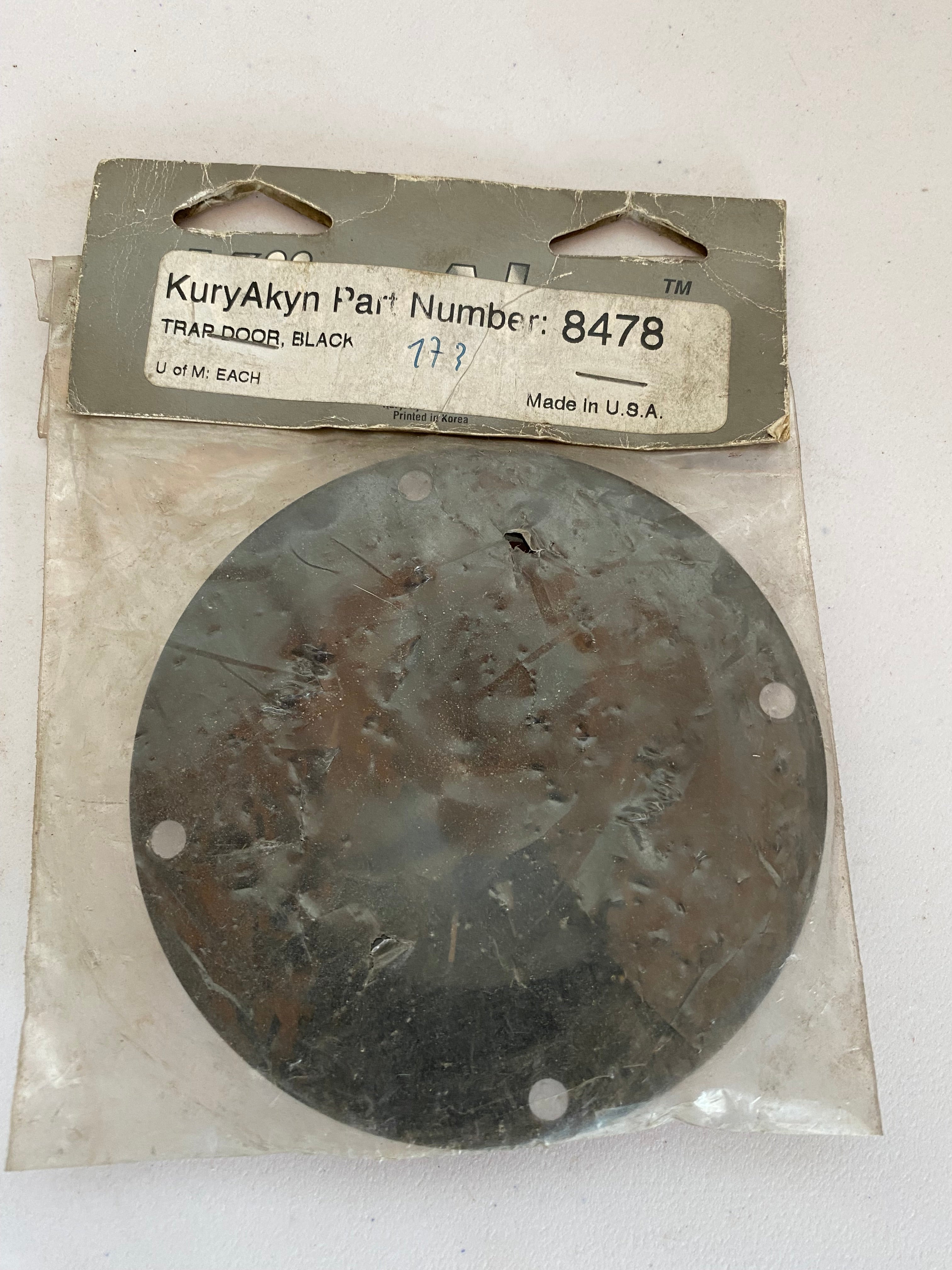 Kuryakyn Hypercharger Air Filter Hatch REF Kuryakyn: 8478