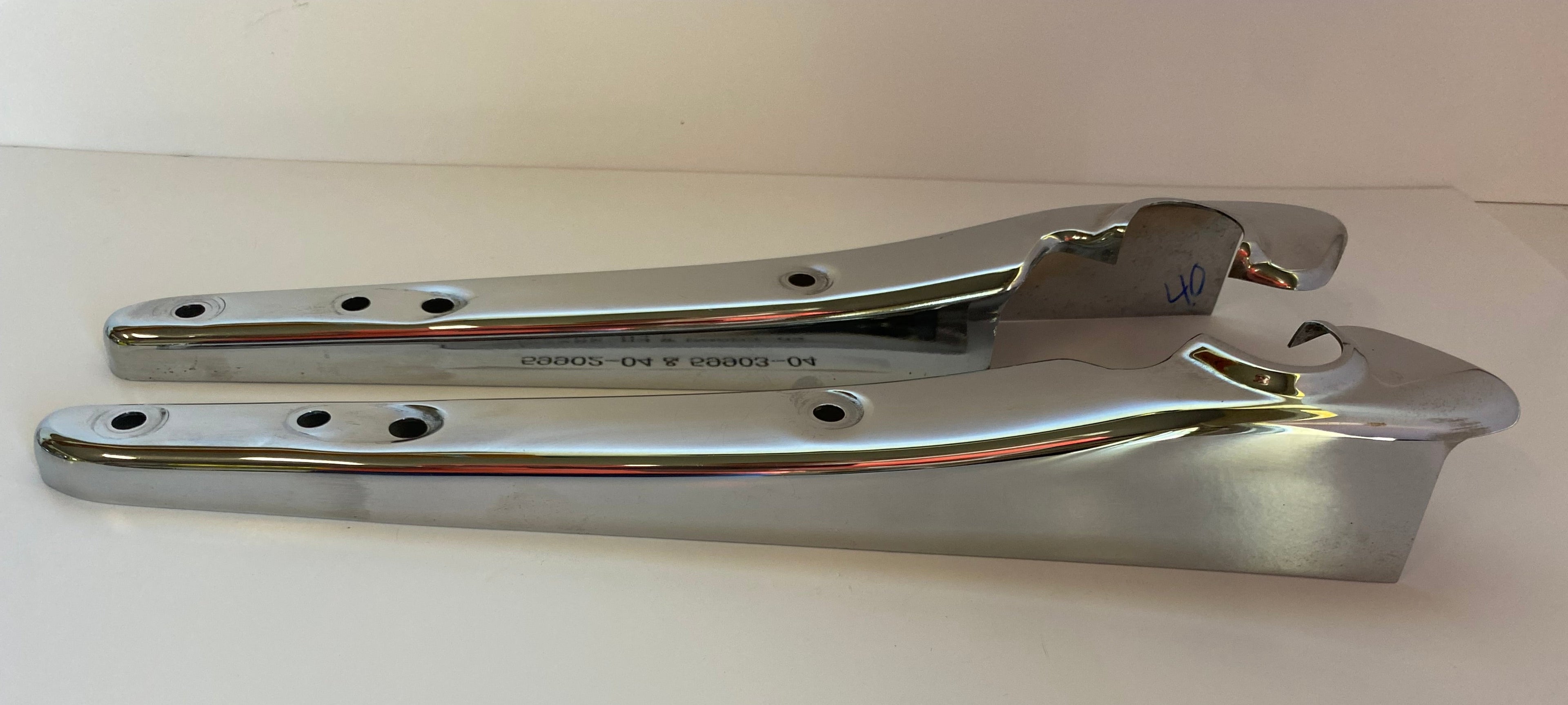 Jeu de sabres chromés Sportster Harley Davidson REF OEM 59902-04 & 59903-04