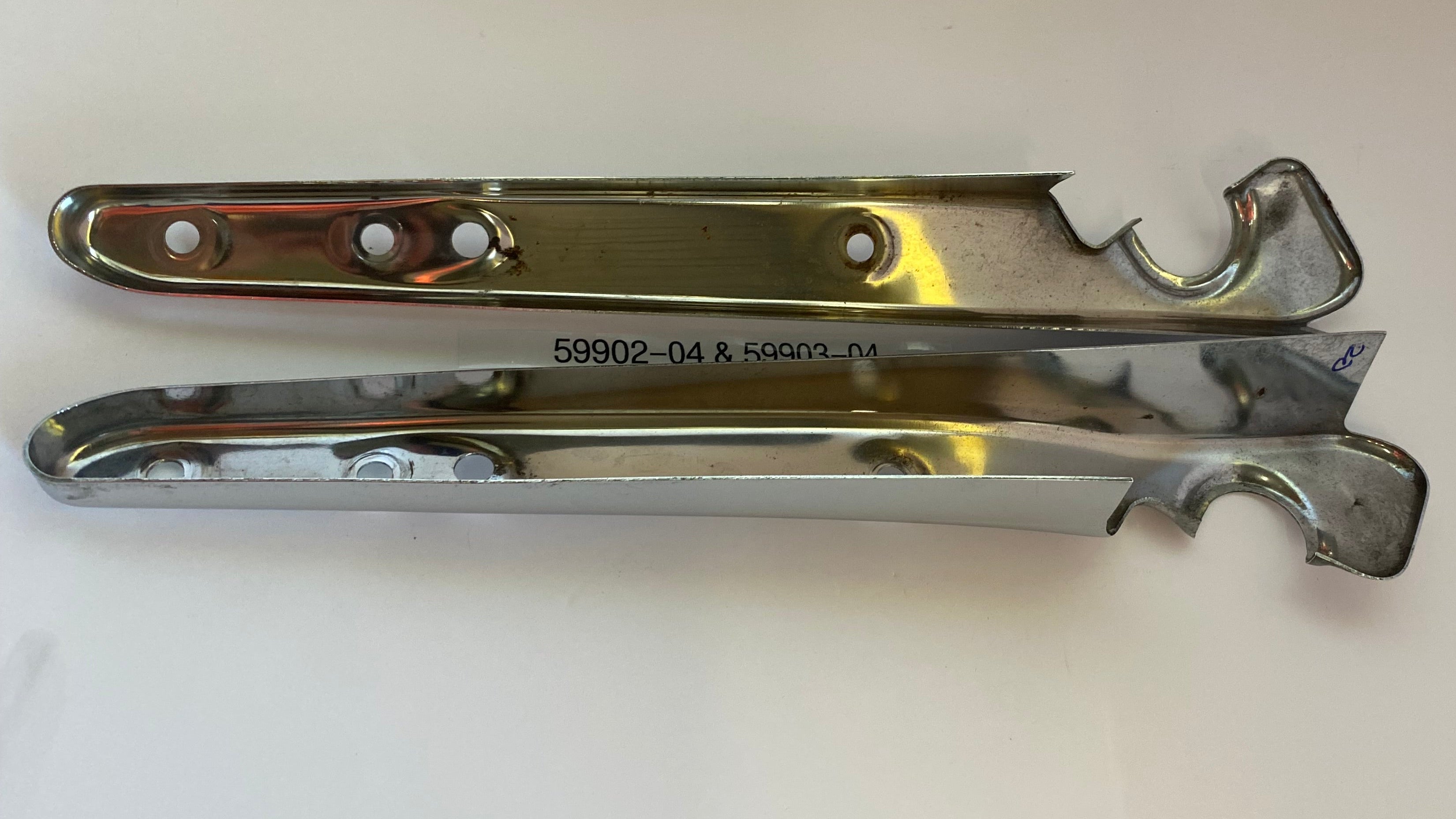 Jeu de sabres chromés Sportster Harley Davidson REF OEM 59902-04 & 59903-04