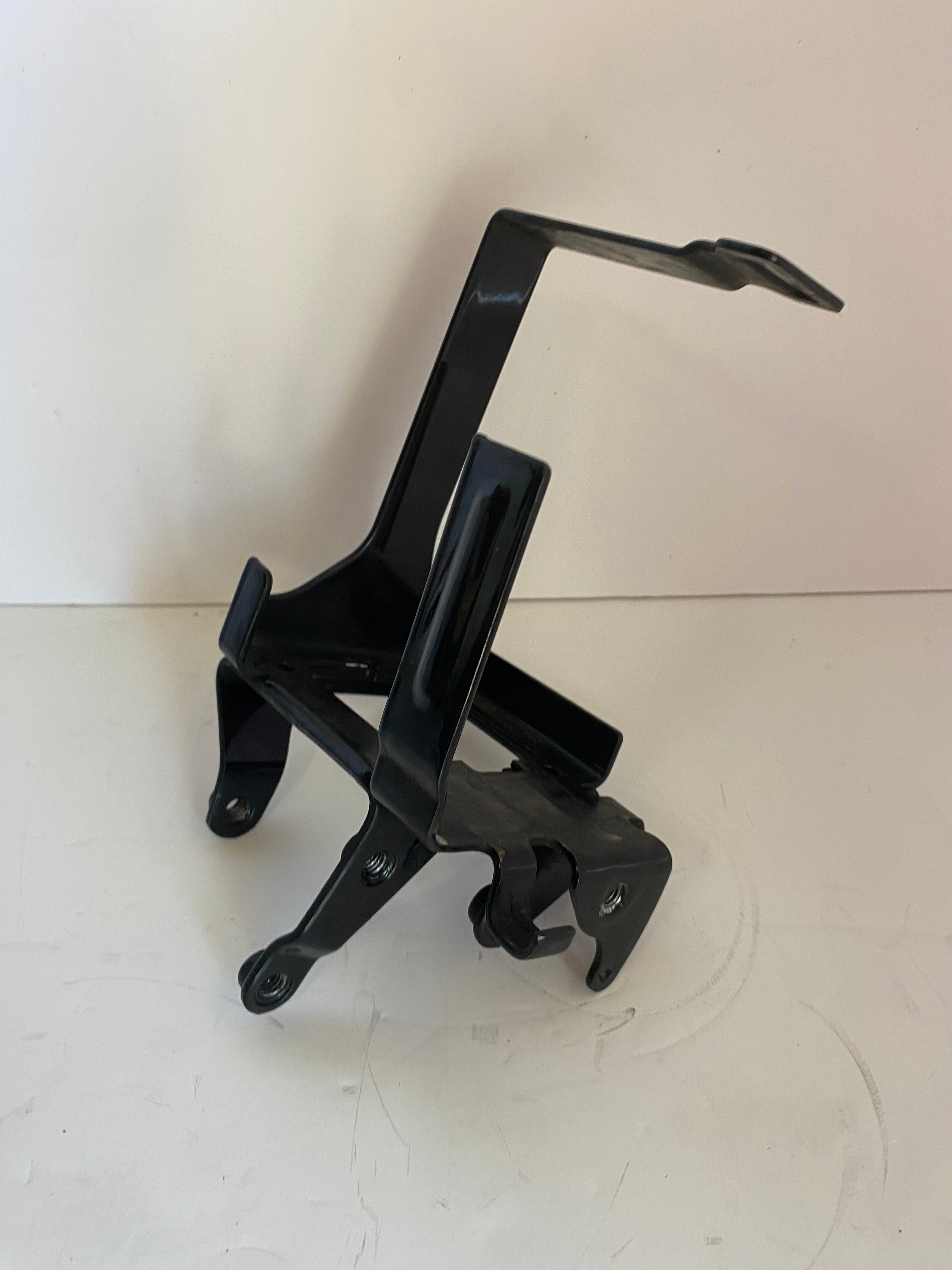 Support de batterie Sportster Harley Davidson REF OEM 66194-04