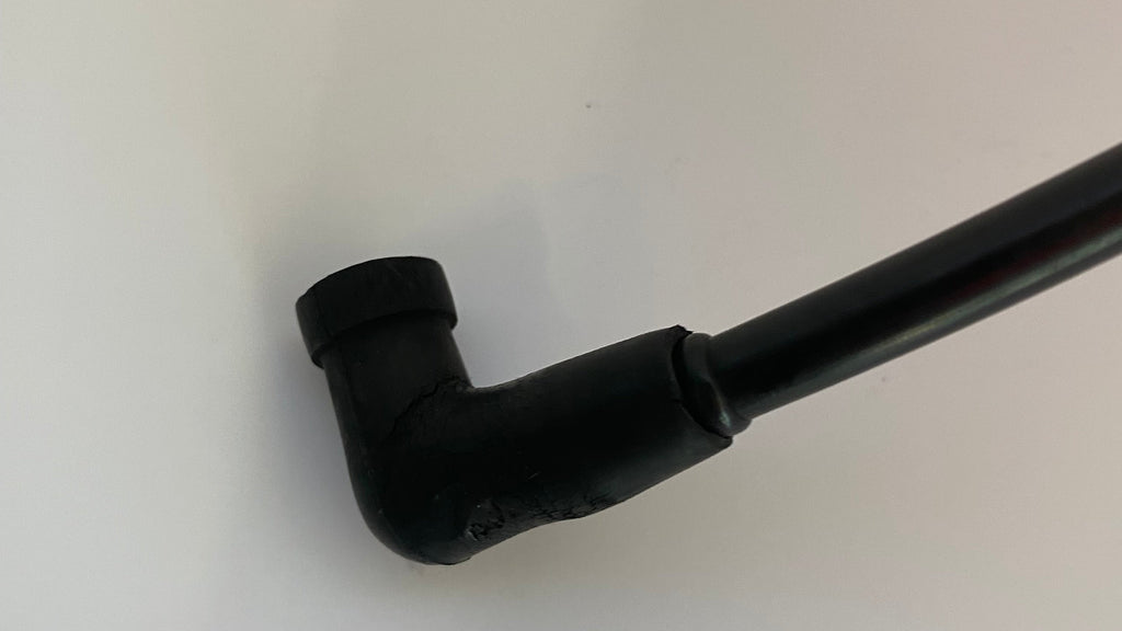 Durite mise à l'air réservoir 16 litres Sportster Harley Davidson REF OEM 27067-04