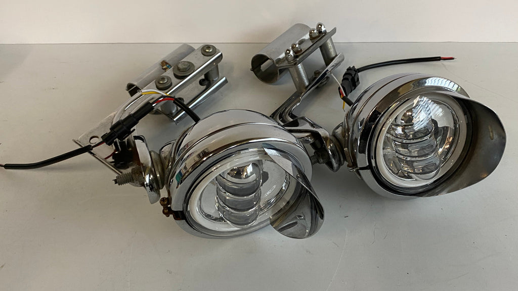 Harley Davidson 4 1/2 inch passing lamp set