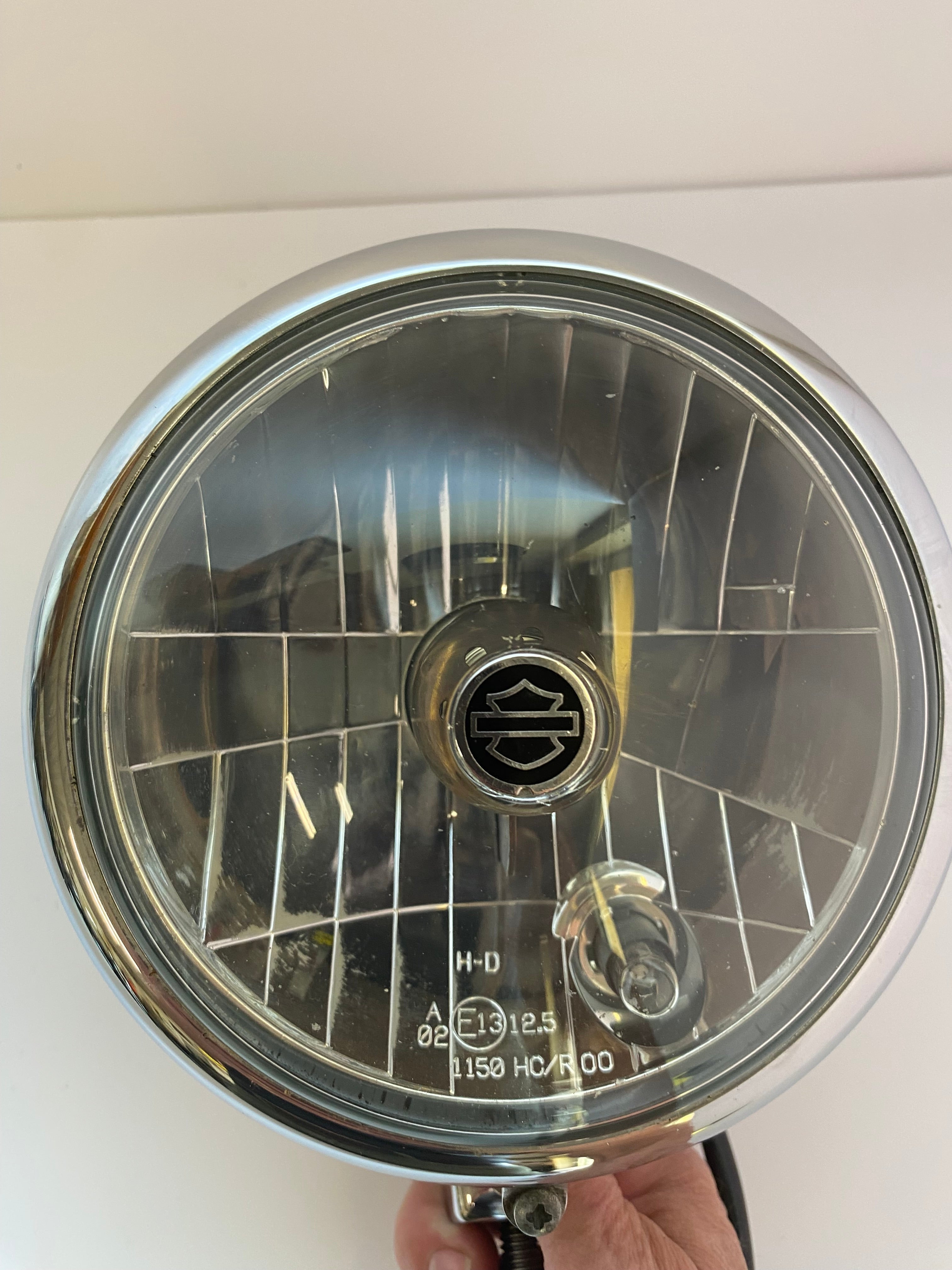 Phare complet Sportster custom Harley Davidson REF OEM 69681-04A & 68341-05A