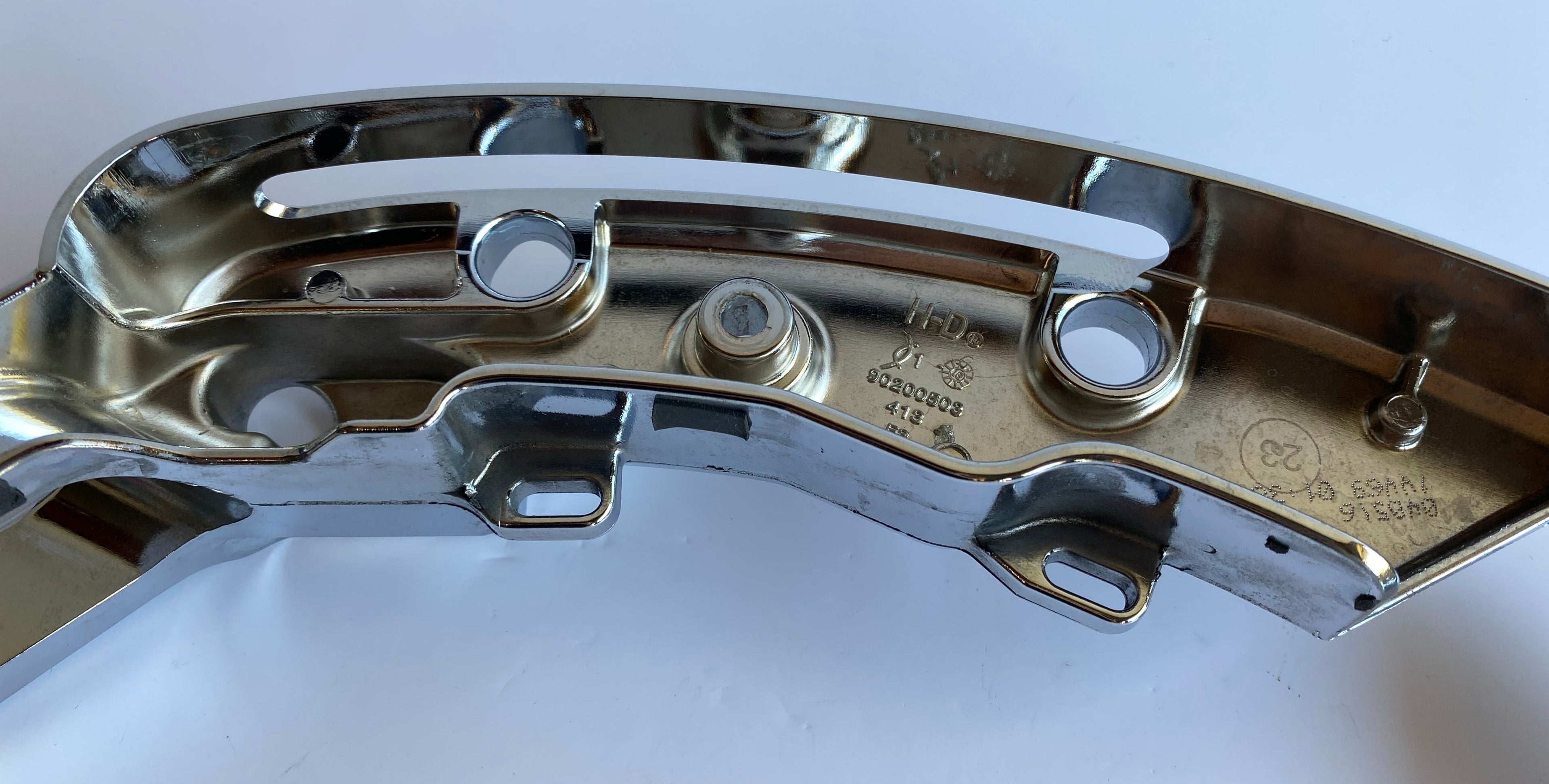 Left saddlebag/silencer support chrome Touring Harley Davidson REF OEM 90200501