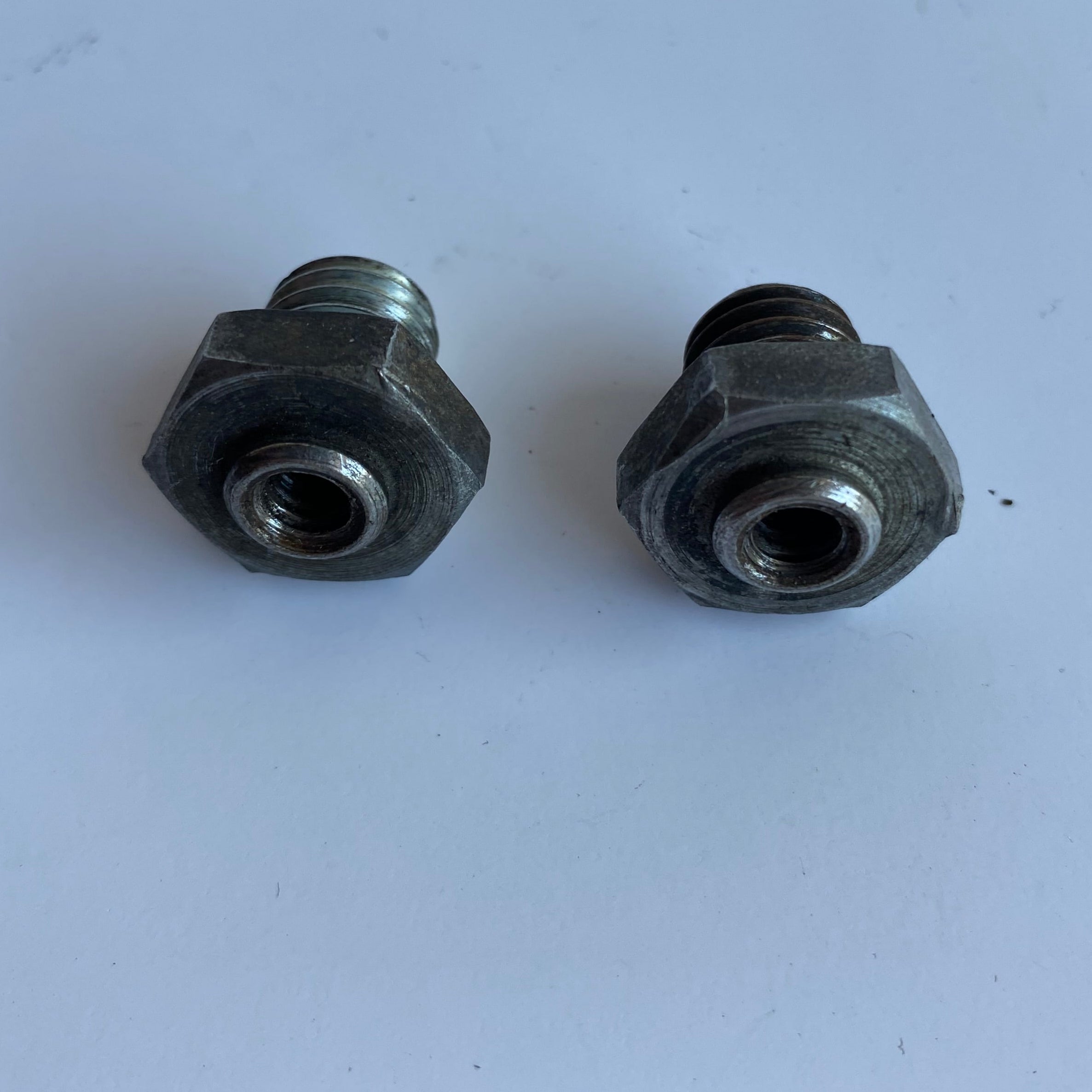 Kit vis/écrou selle Softail Harley Davidson REF OEM 52720-00A