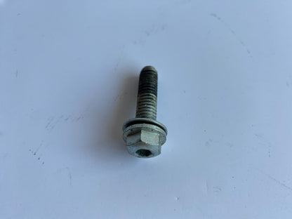 Vis de moteur 5/16-18 x 1-1/4 Harley Davidson REF OEM 3736B