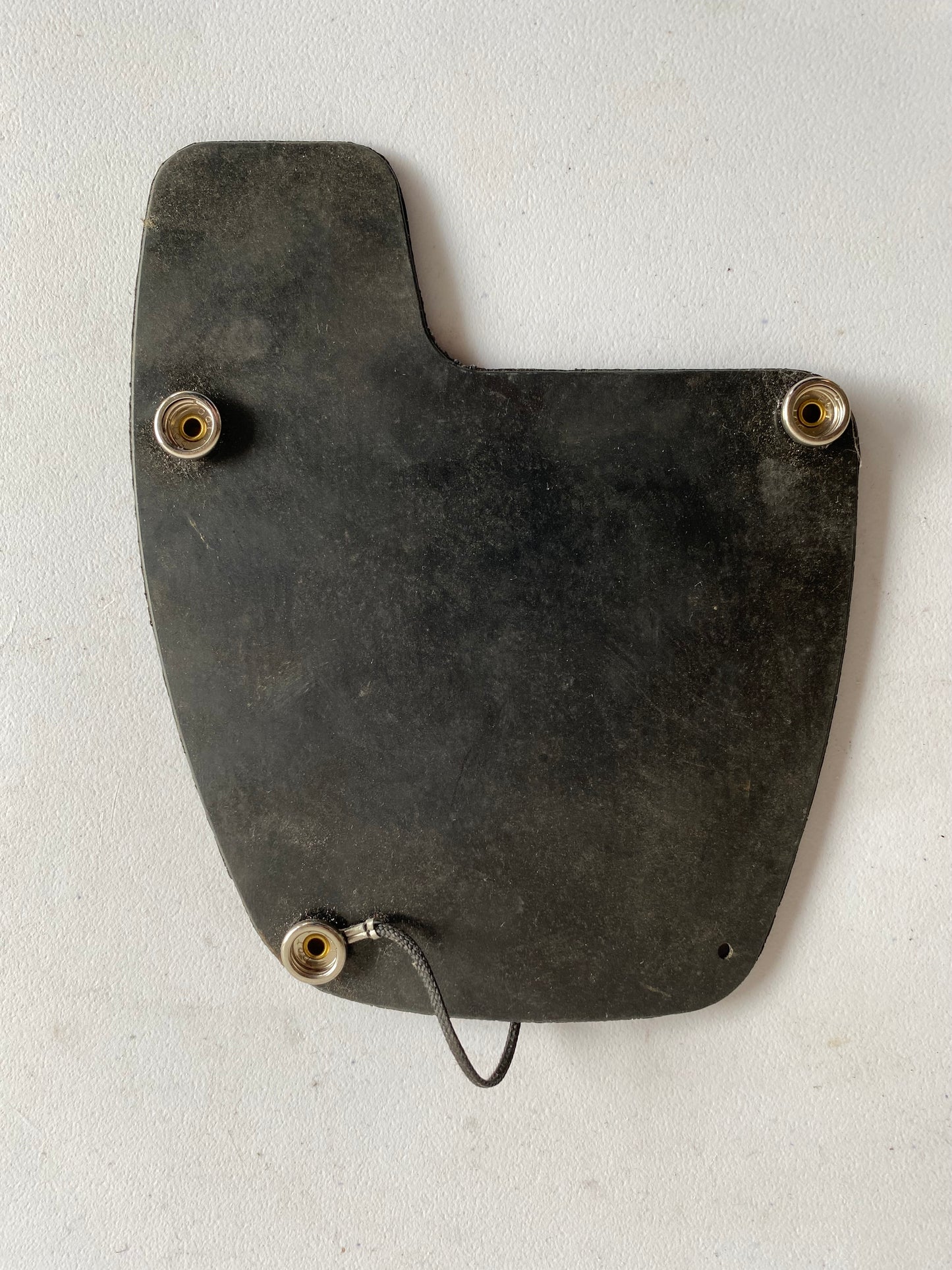 Couvercle de boite à gants gauche Harley Davidson REF OEM : 58681-05