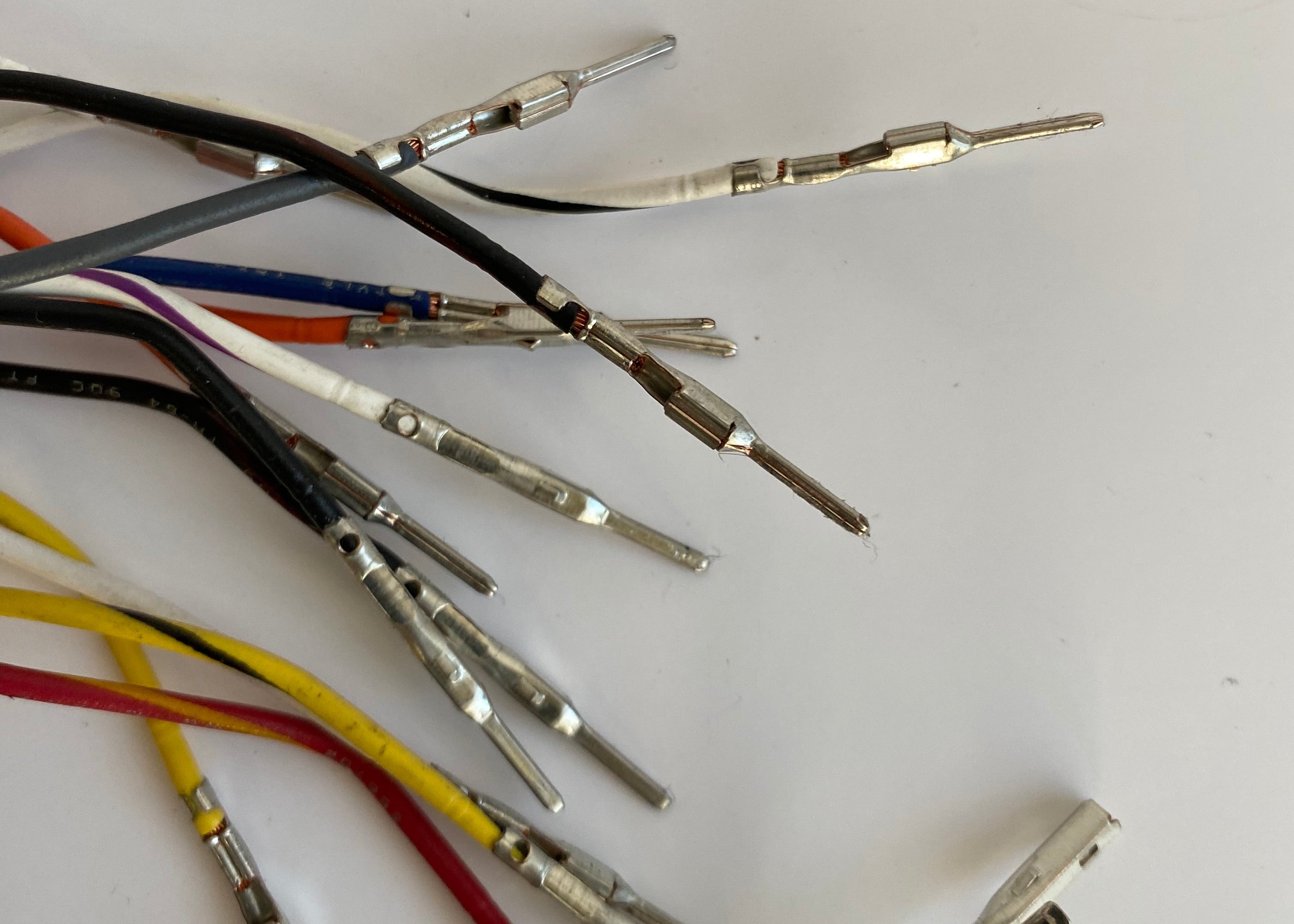 Rallonge de 14 fils commodos + 12 pouces Harley Davidson REF MCS 548232