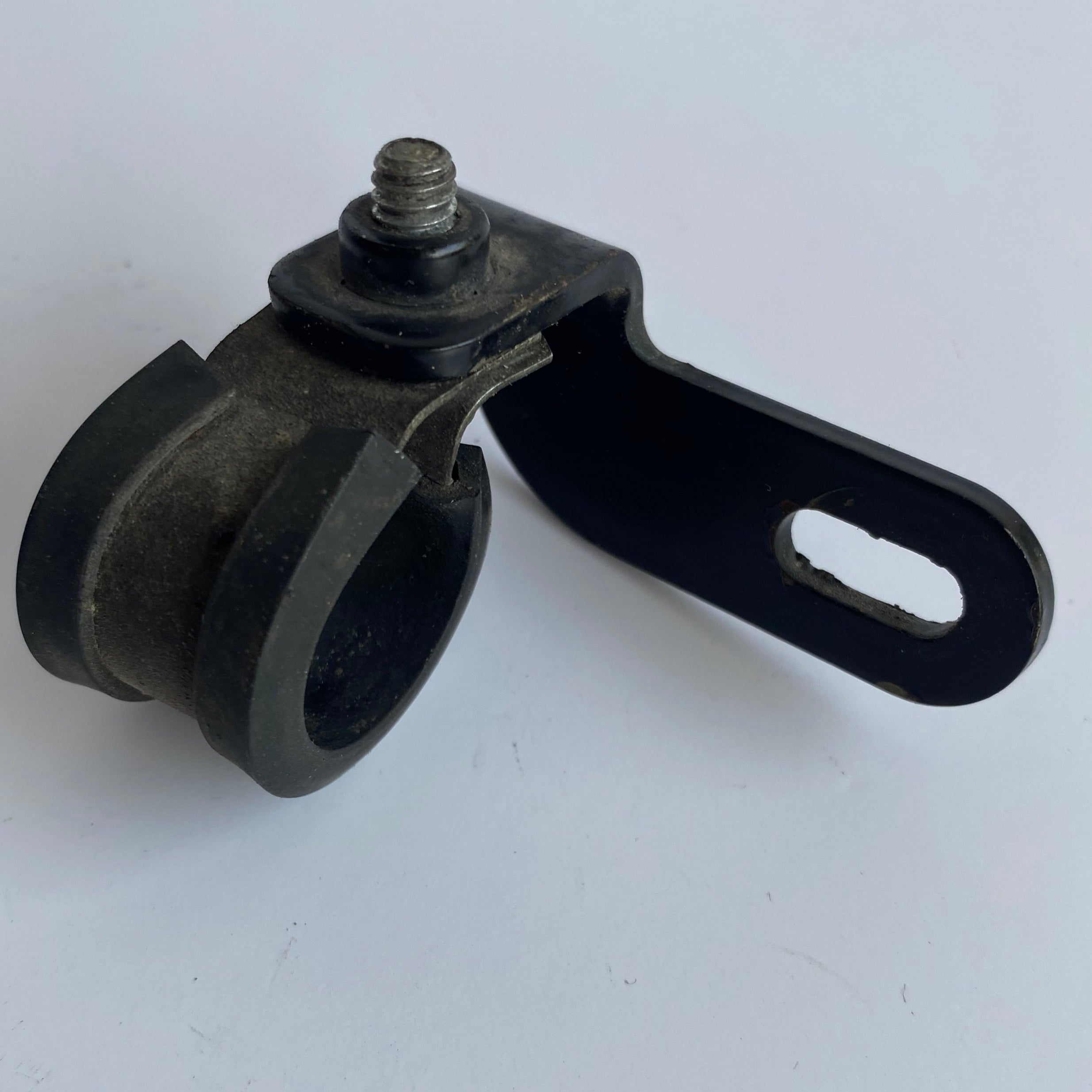 Support  de radiateur d'huile + collier Buell XB REF OEM L0077.02A8 & C0529.M