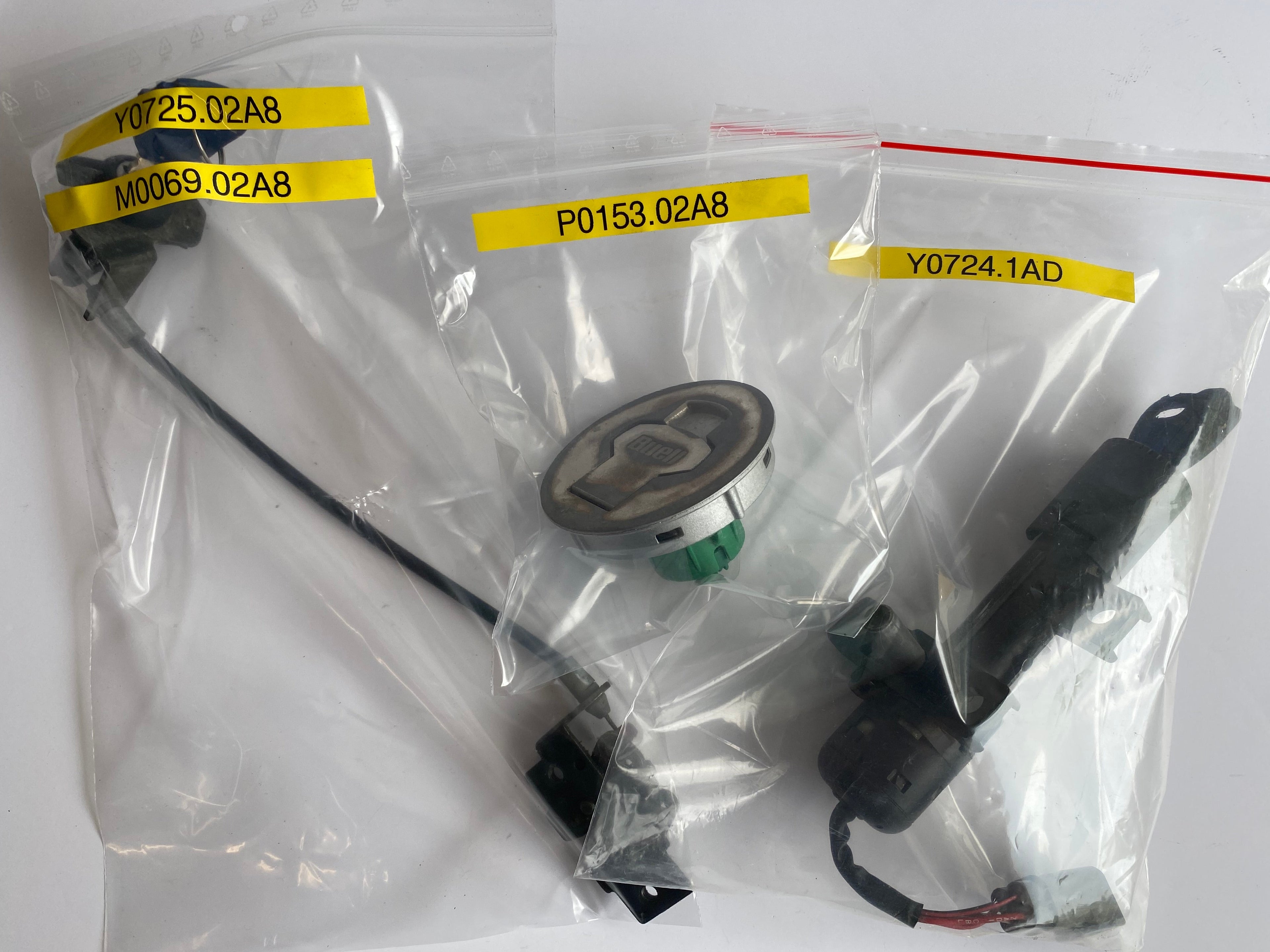 Buell XB lock kit ignition + seat lock + cap REF OEM Y0724.1AD, P0153.02A8