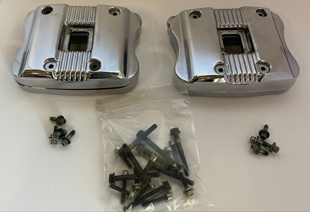 Jeu de caches culbuteurs chromés Sportster Harley Davidson REF OEM 17551-04 & 17537-96C