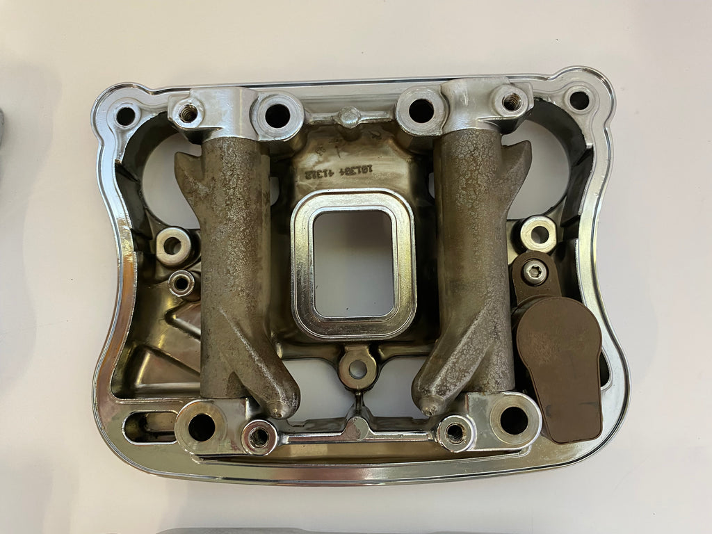 Jeu de caches culbuteurs chromés Sportster Harley Davidson REF OEM 17551-04 & 17537-96C