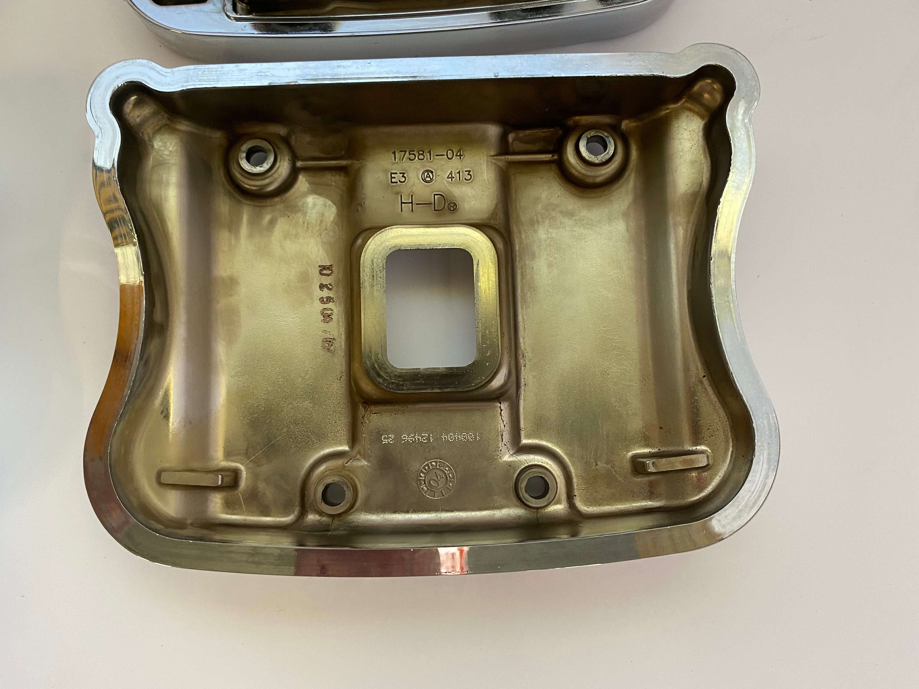 Jeu de caches culbuteurs chromés Sportster Harley Davidson REF OEM 17551-04 & 17537-96C