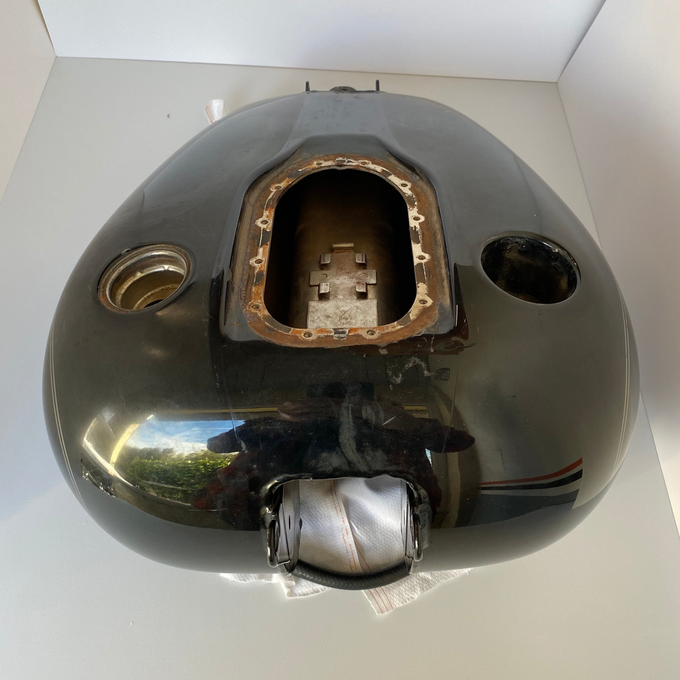 Réservoir Dyna Harley Davison REF OEM : 61014-06BHY
