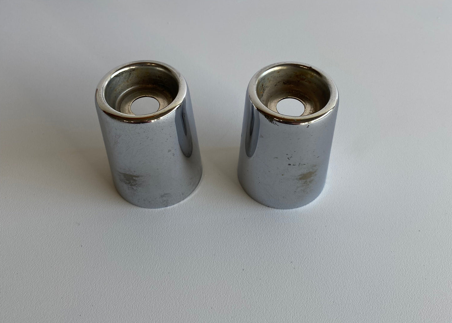caches visserie supérieur amortisseurs Harley Davidson REF OEM : 54708-65A