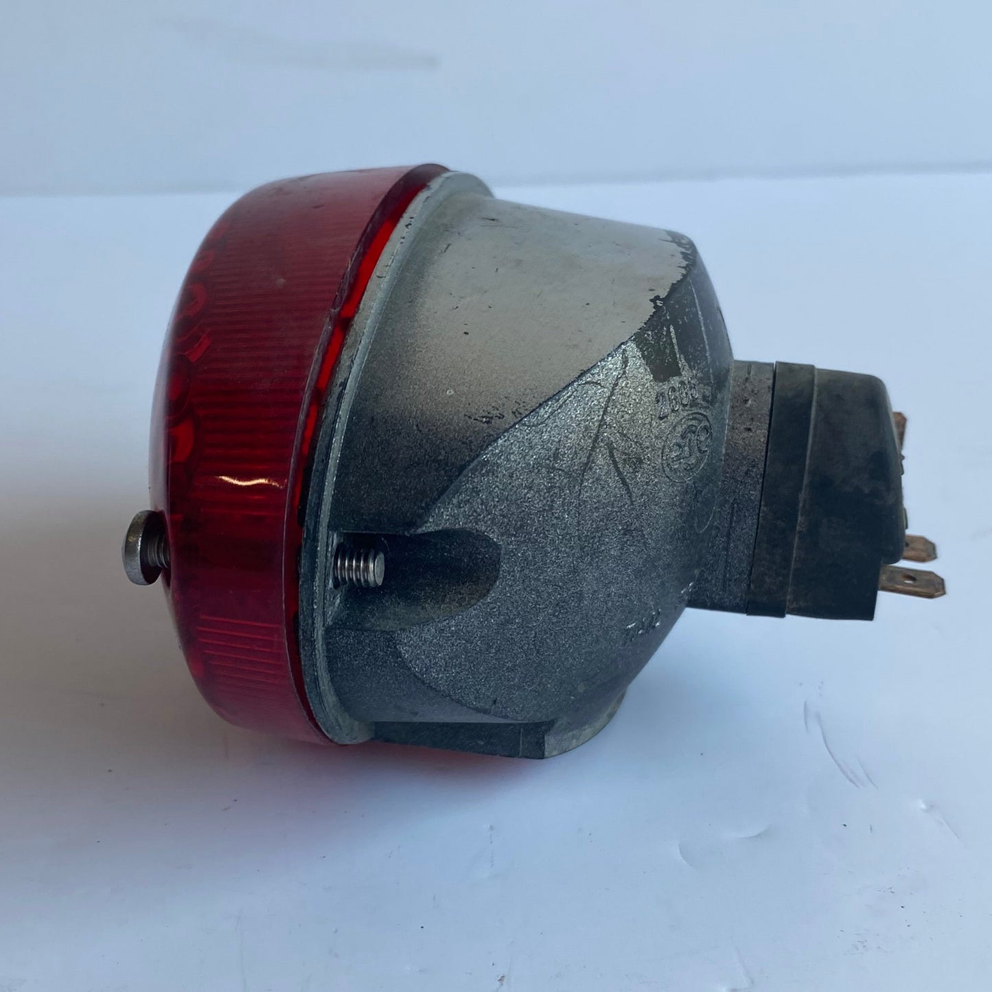 Feu arrière Buell XB REF OEM : Y0401.1AD