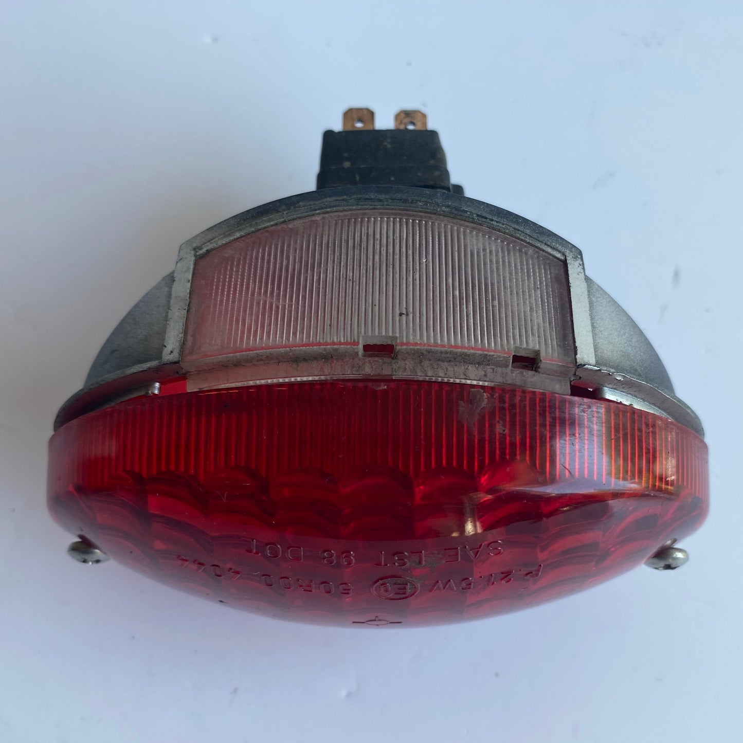 Feu arrière Buell XB REF OEM : Y0401.1AD