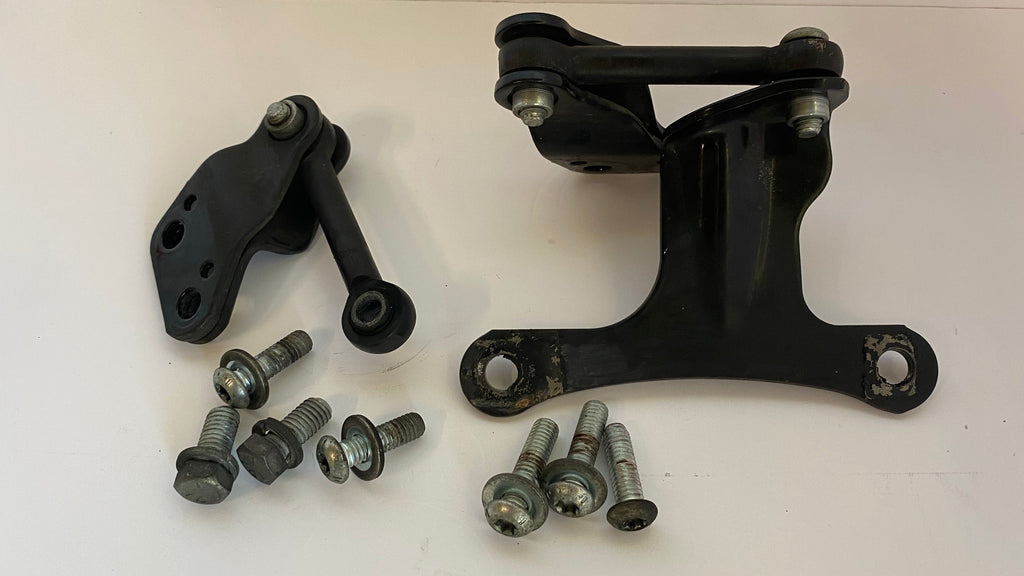 Ensemble supports moteur Sportster Harley Davidson REF OEM 47470-04, 47471-04A, 16232-04B