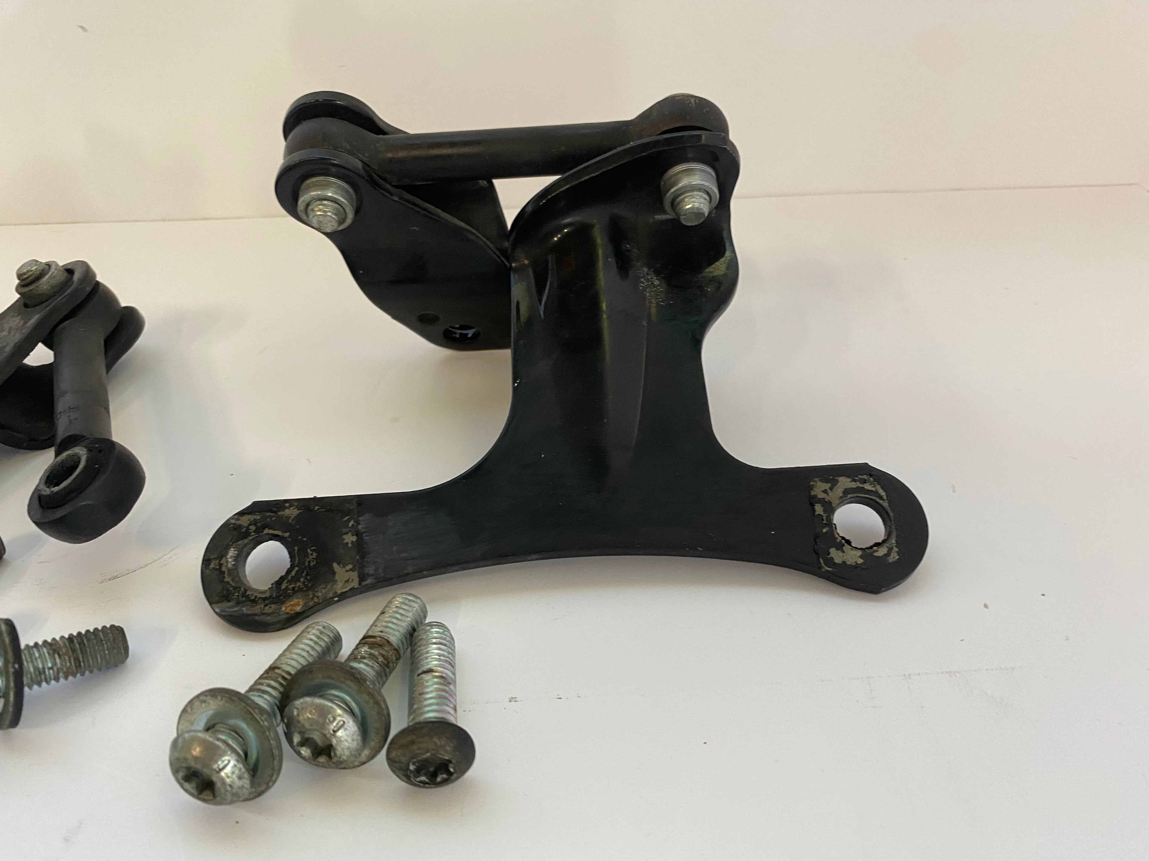 Ensemble supports moteur Sportster Harley Davidson REF OEM 47470-04, 47471-04A, 16232-04B