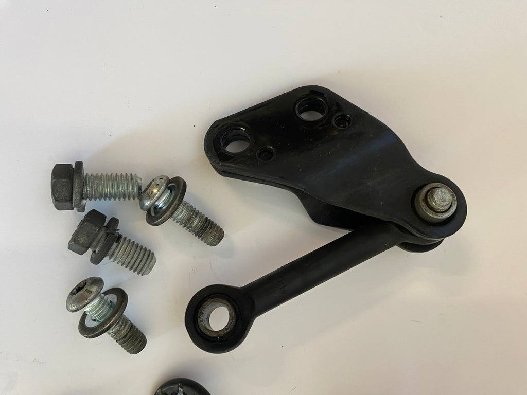 Ensemble supports moteur Sportster Harley Davidson REF OEM 47470-04, 47471-04A, 16232-04B
