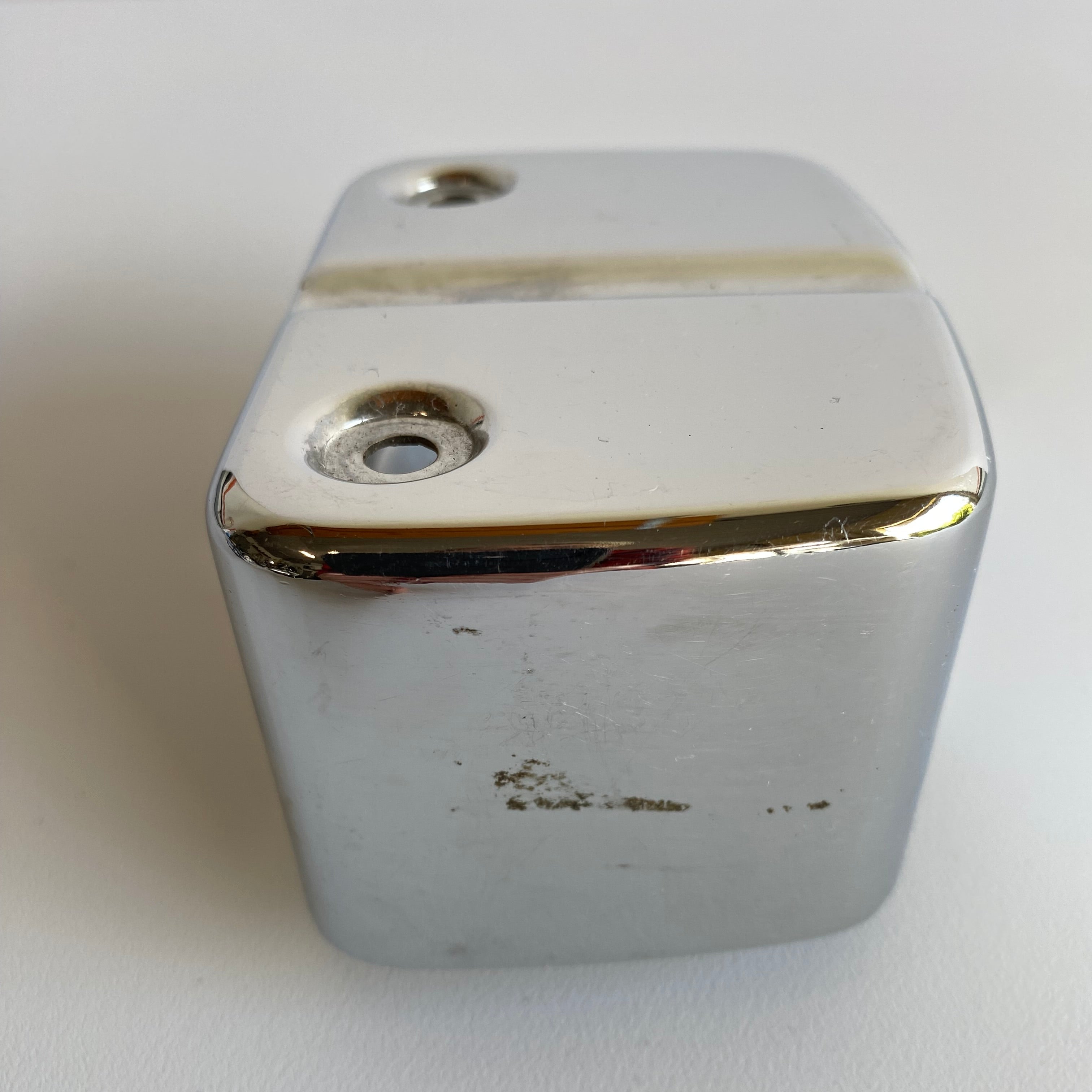 Cache bobine chromé Harley Davidson REF OEM : 31644-99