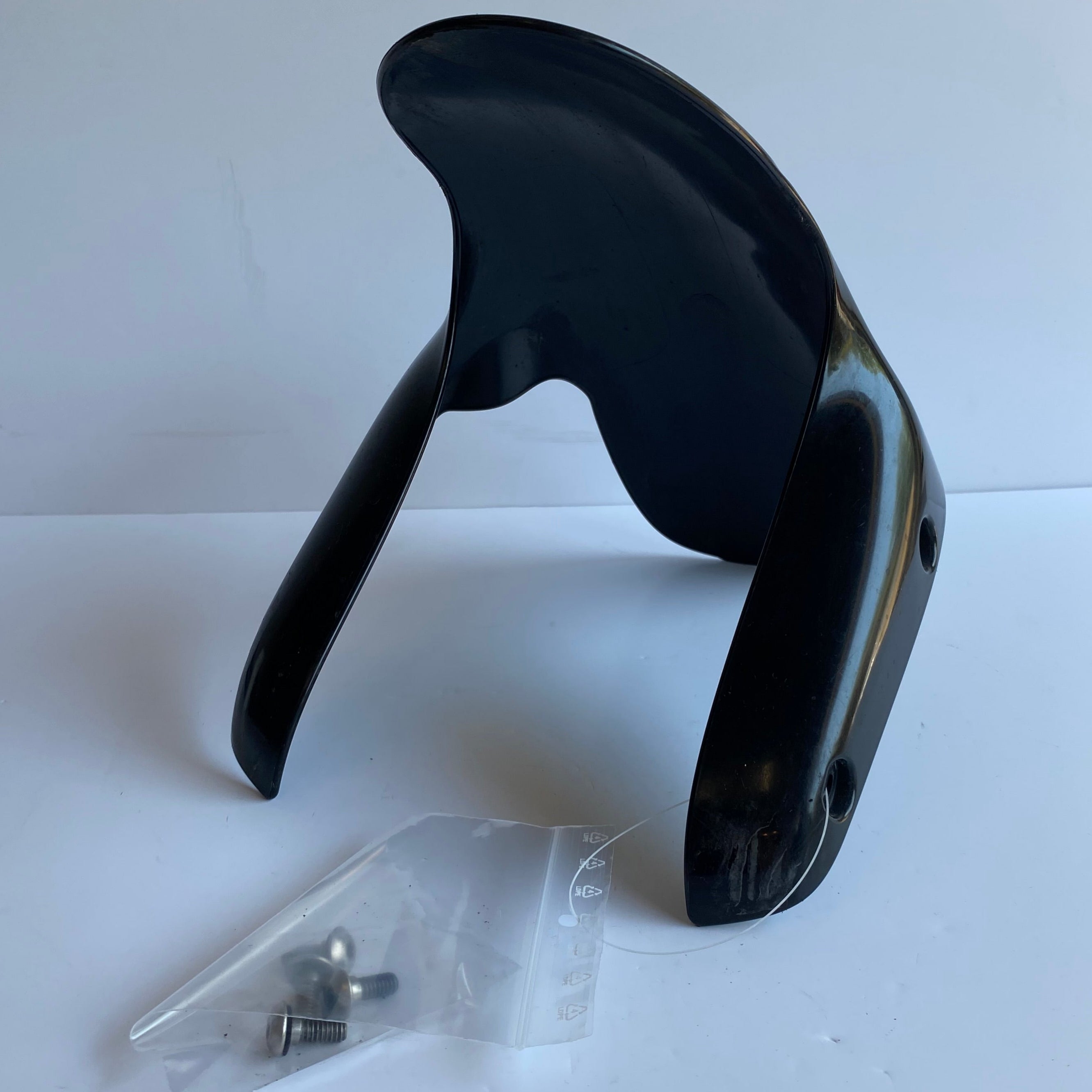 Garde boue avant noir Buell XB REF OEM : M0662.02A8MW