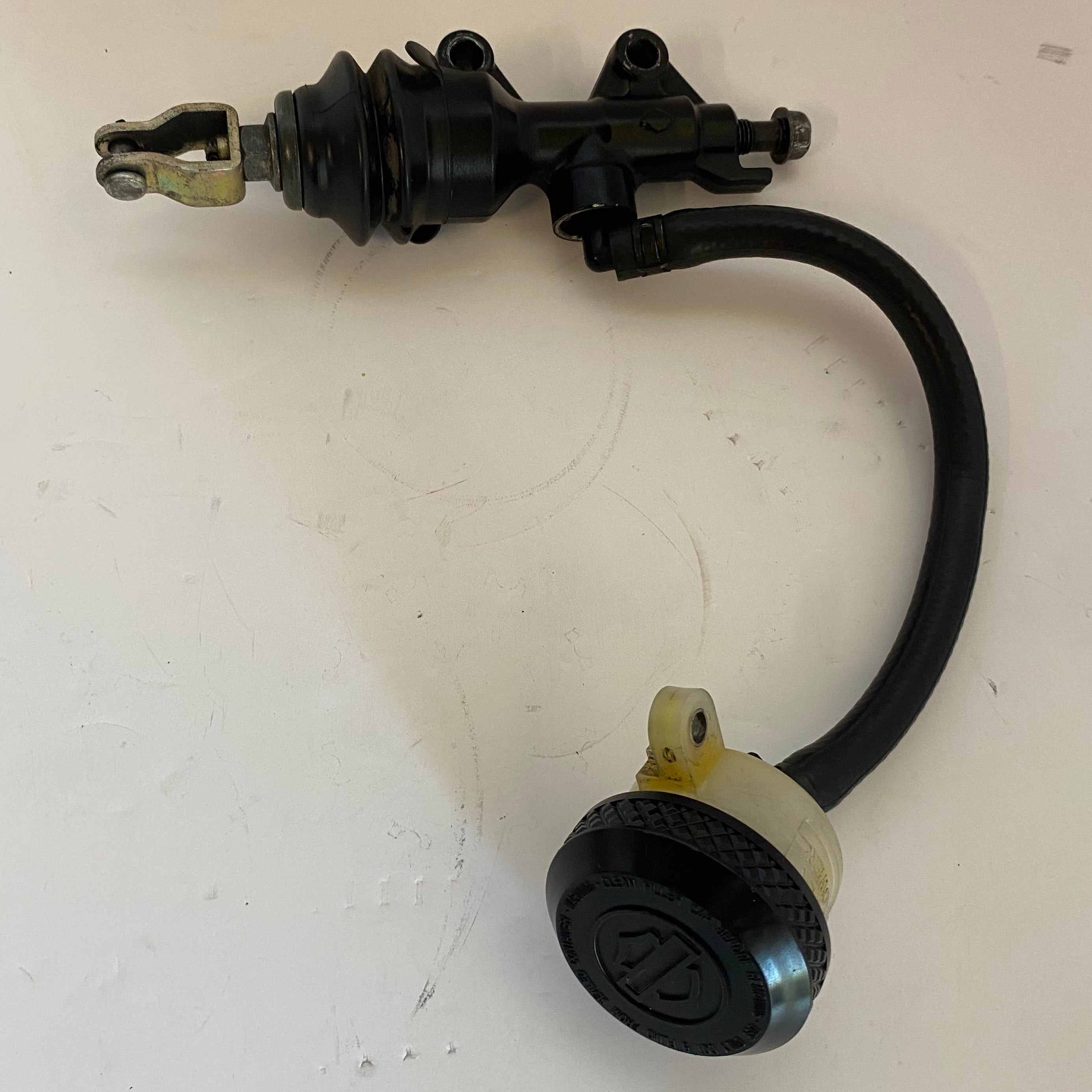 Maitre cylindre de frein arrière Sportster Harley Davidson REF OEM 42521-04 & 42816-04