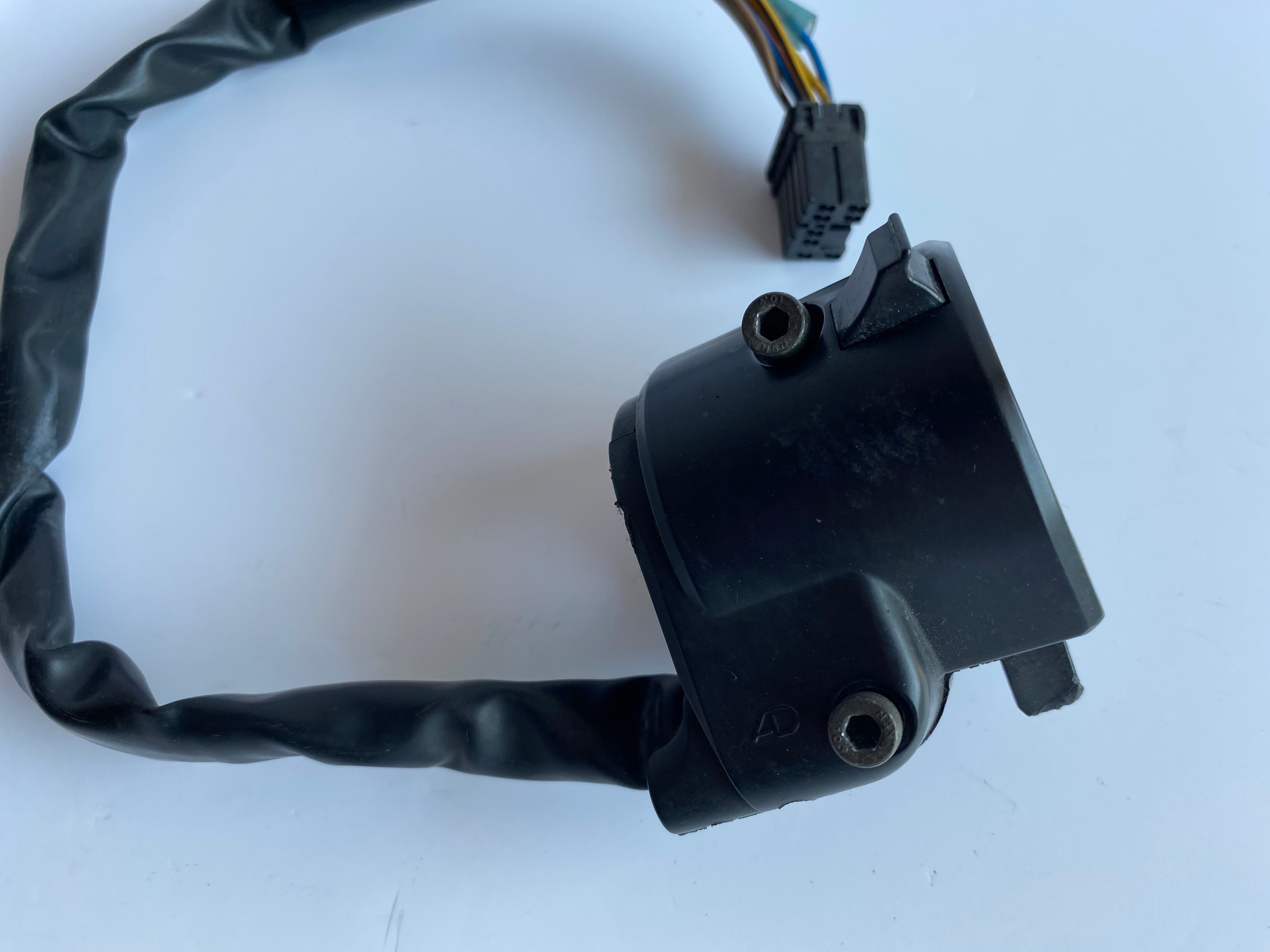 Left switch Buell XB OEM REF: N0159.TB