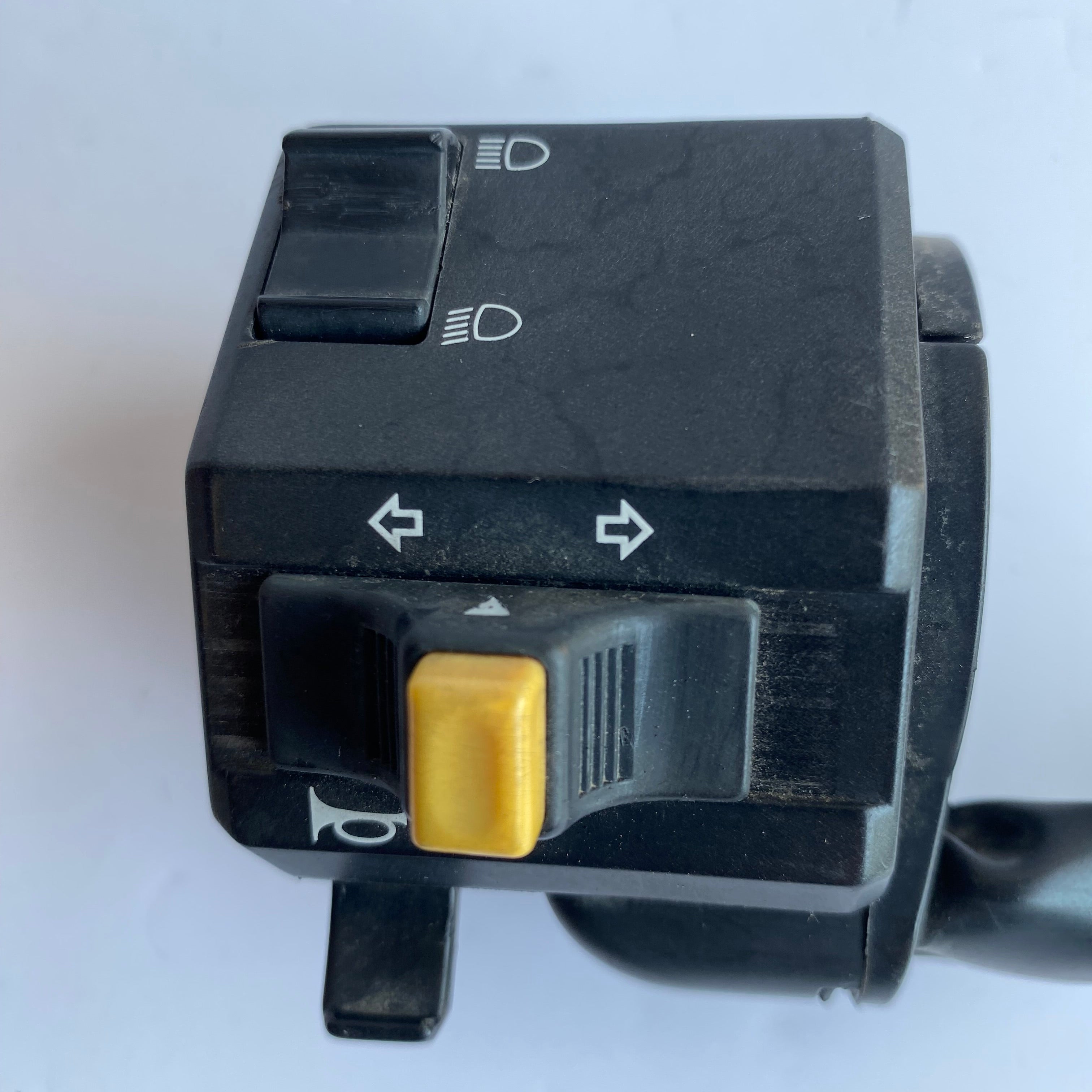 Commodo gauche Buell XB REF OEM: N0159.TB