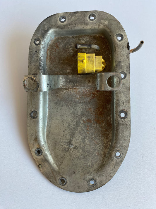 Fuel door / pump / tank Harley Davidson REF OEM: 75246-04A