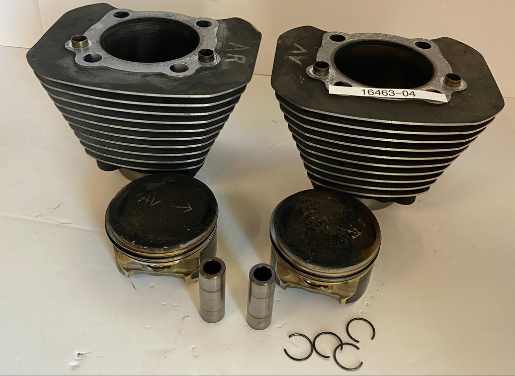 Jeu de cylindres pistons 1200 Sportster Harley Davidson REF OEM 16463-04