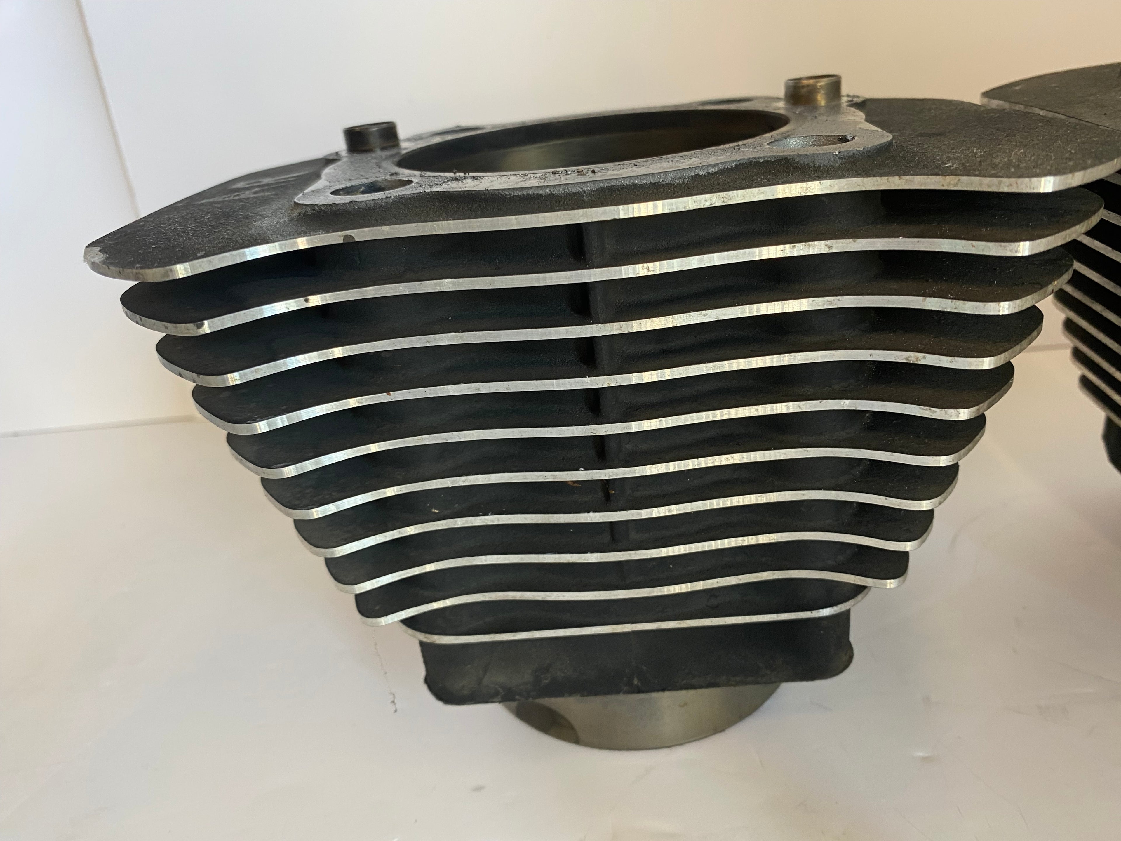 Jeu de cylindres pistons 1200 Sportster Harley Davidson REF OEM 16463-04
