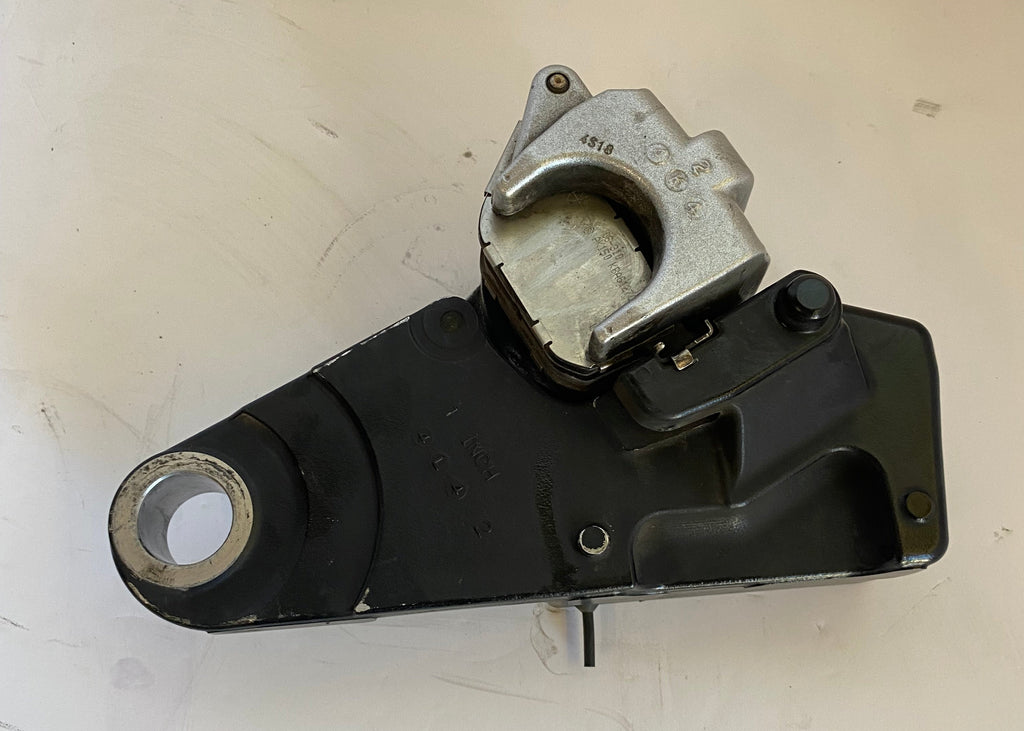Etrier de frein arrière et support Sportster Harley Davidson REF OEM 40968-05A