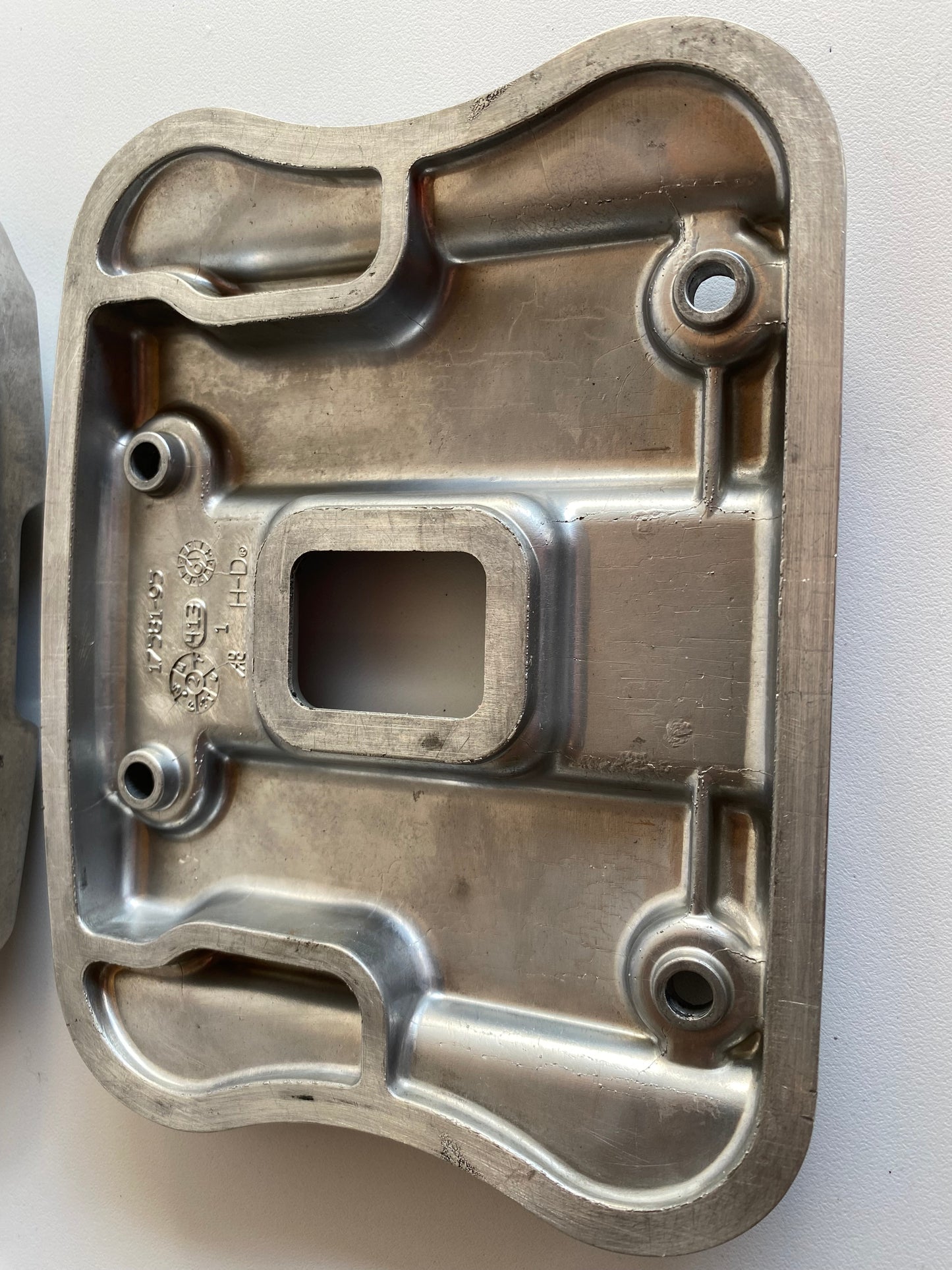 Caches culbuteur supérieur Harley Davidson REF OEM : 17851-95