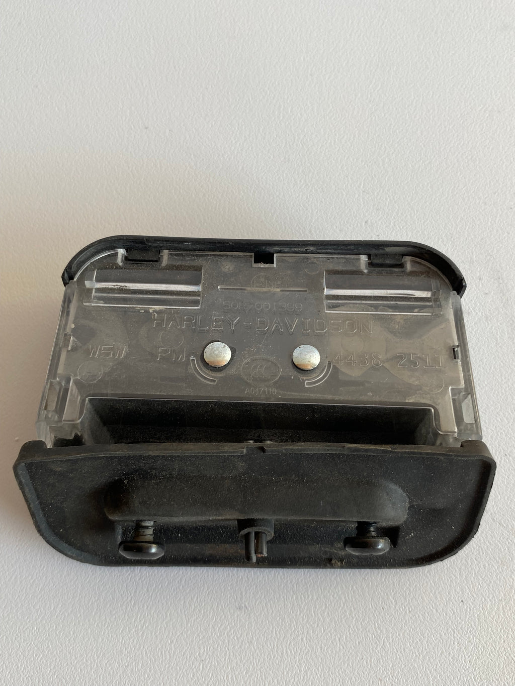 Harley Davidson Kennzeichenleuchte REF OEM: 73504-11