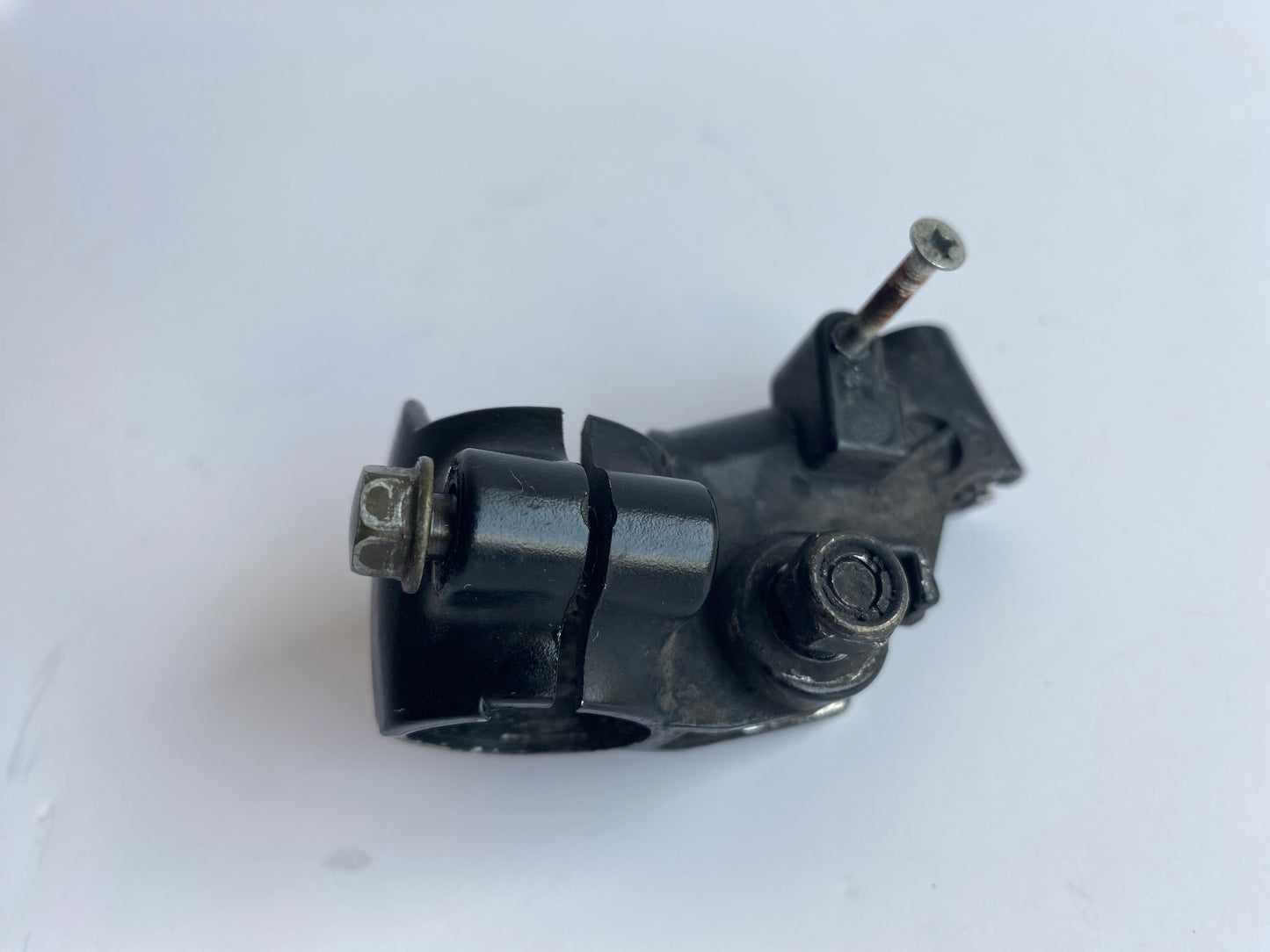 Support de levier d'embrayage Buell XB REF OEM : C0149.T