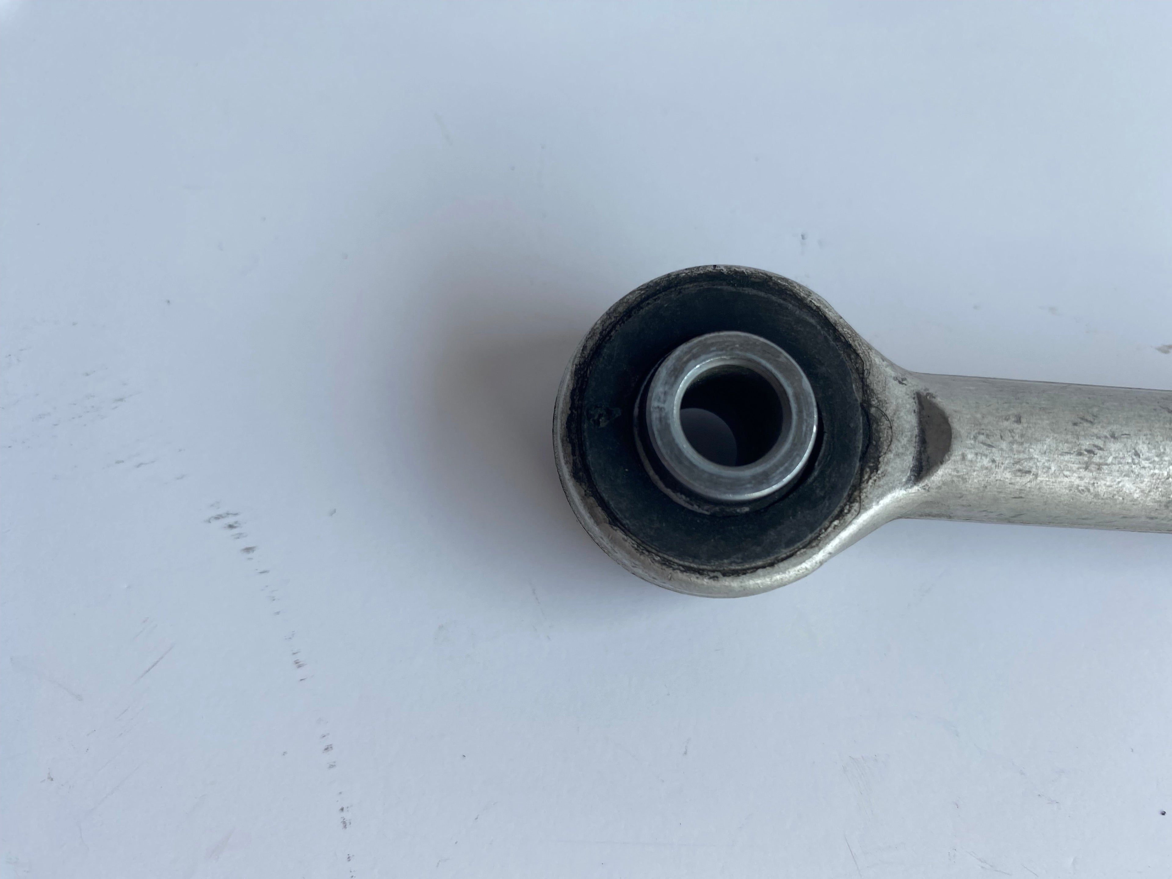 Biellette de support moteur Buell XB REF OEM : L0500.02A8