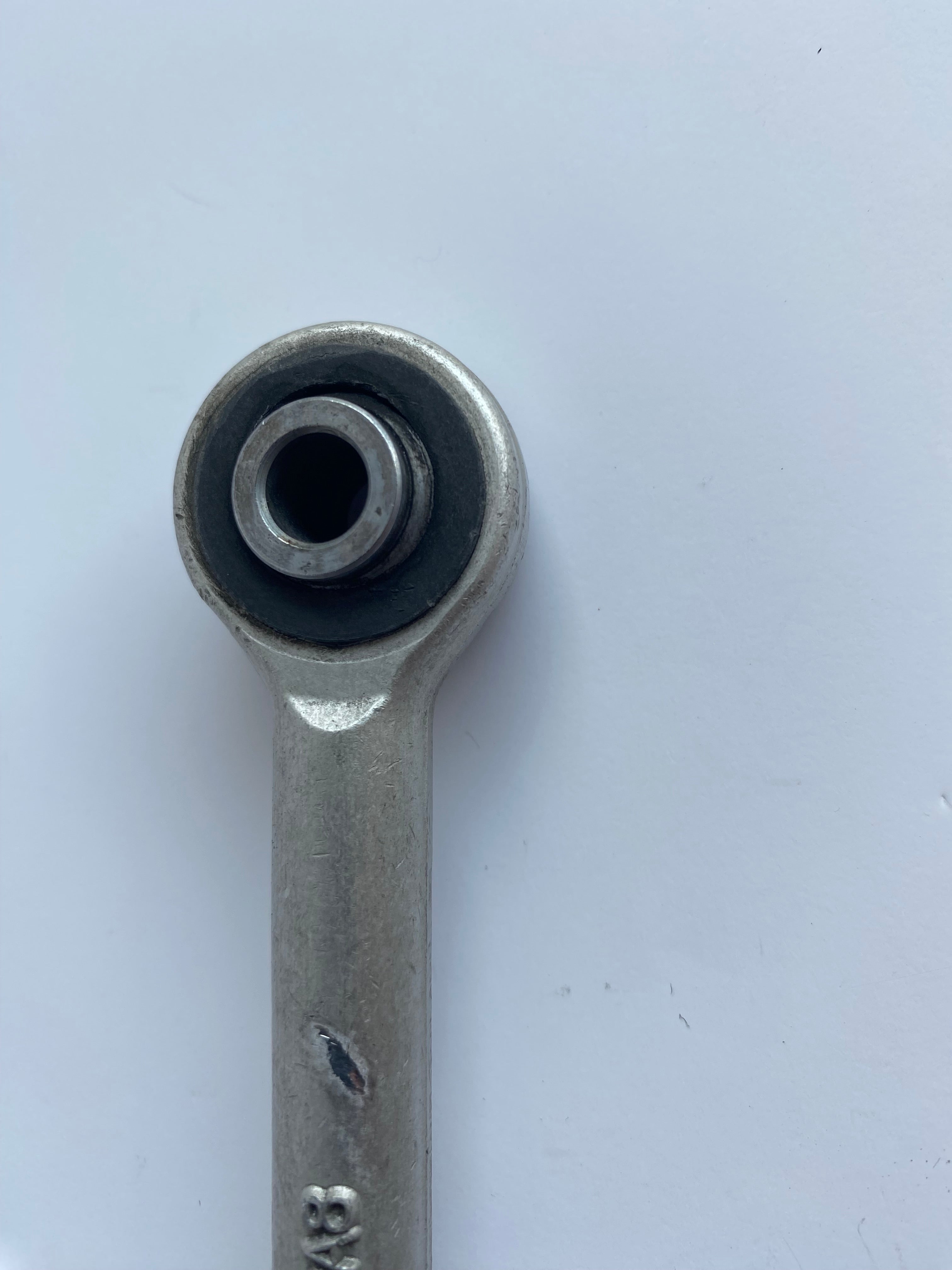 Biellette de support moteur Buell XB REF OEM : L0500.02A8