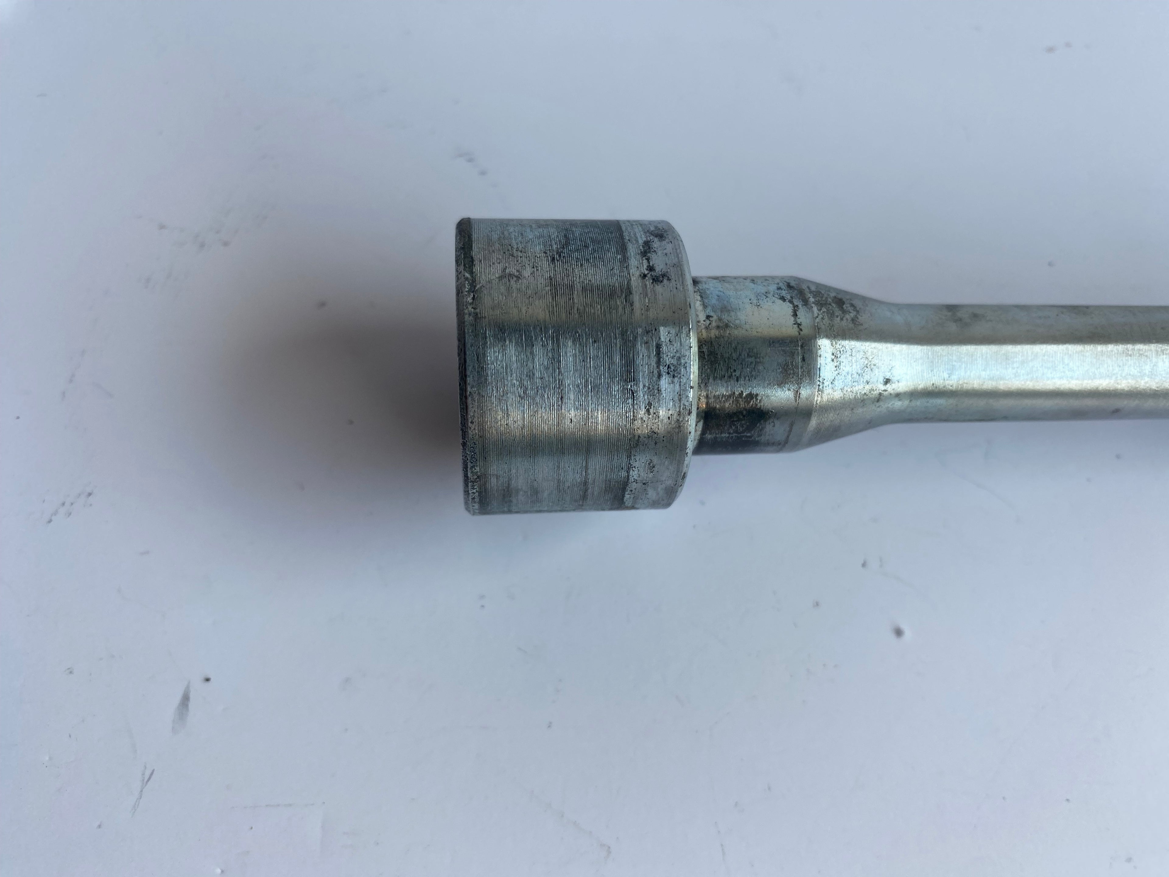 Axe de bras oscillant Buell XB REF OEM : K0200.1AMB