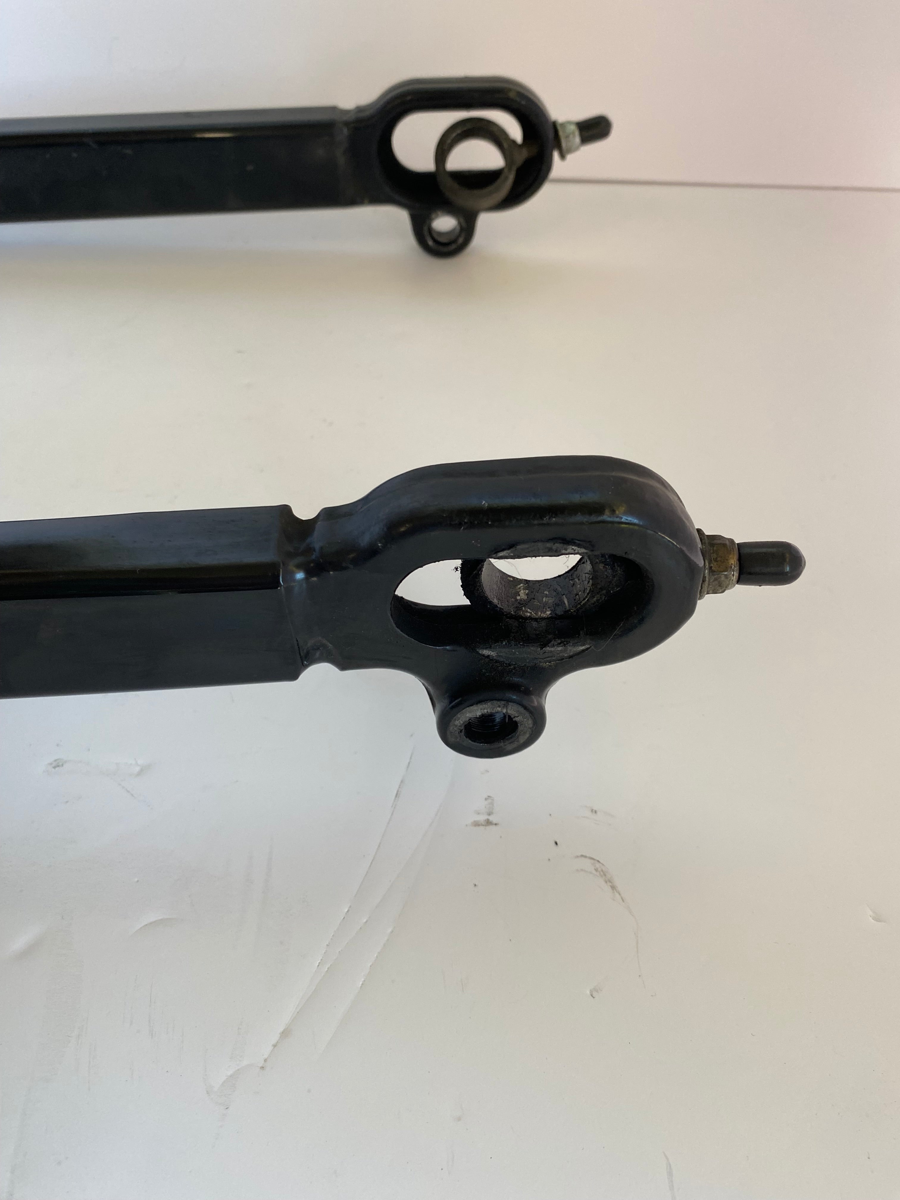 Bras oscillant Sportster Harley Davidson REF OEM 47400134BHP