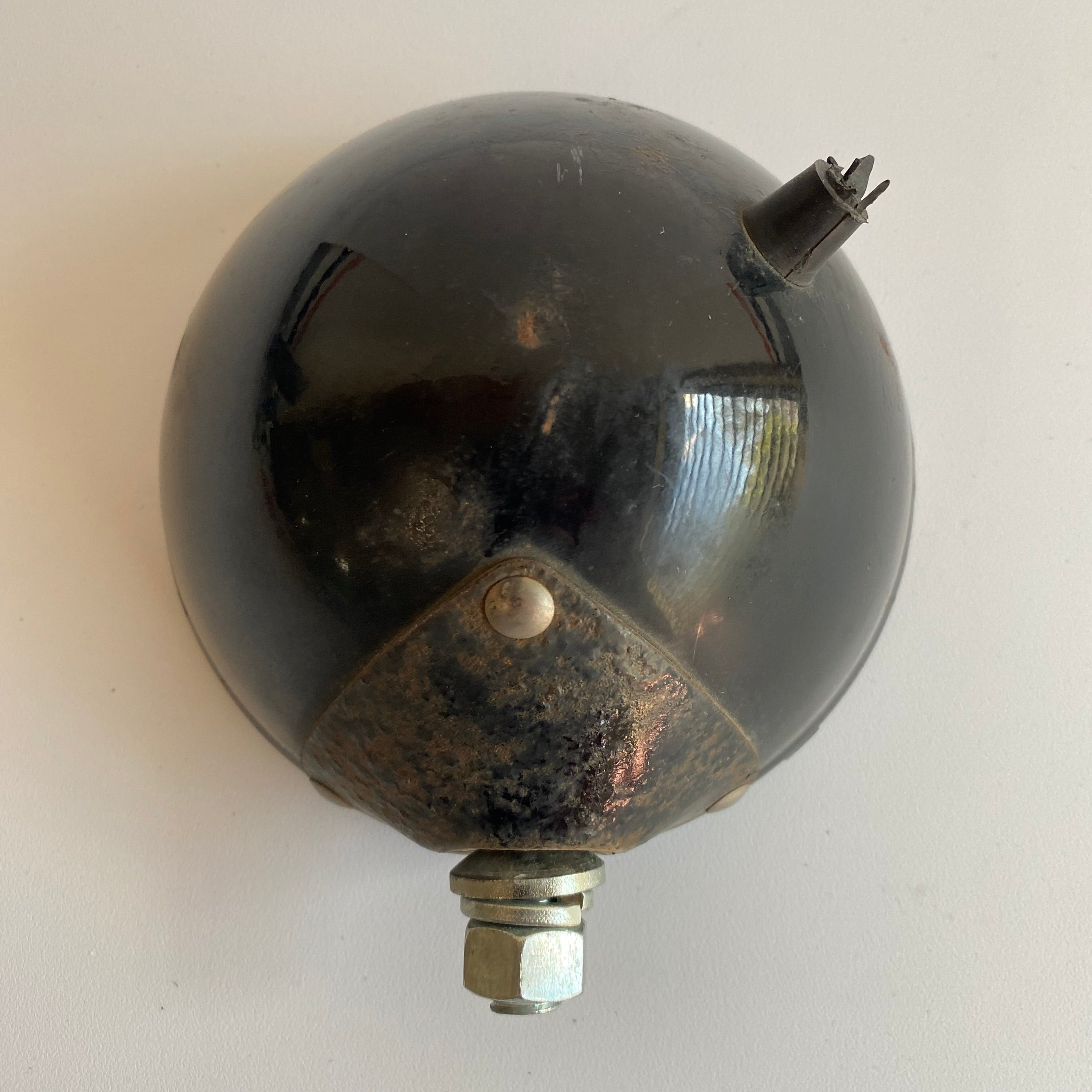 Sportster Harley Davidson headlight shell OEM REF: 68061-94B