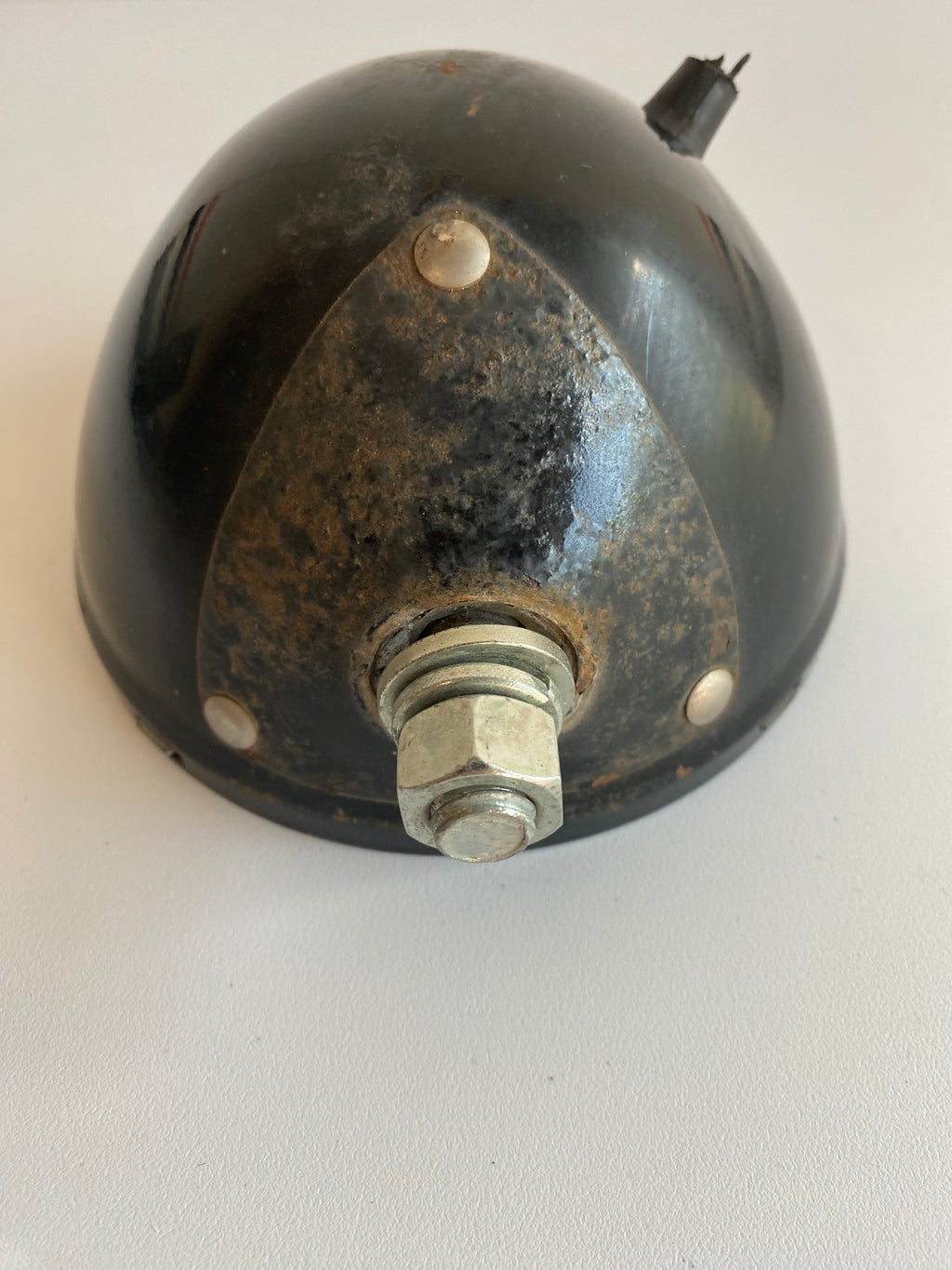 Sportster Harley Davidson headlight shell OEM REF: 68061-94B