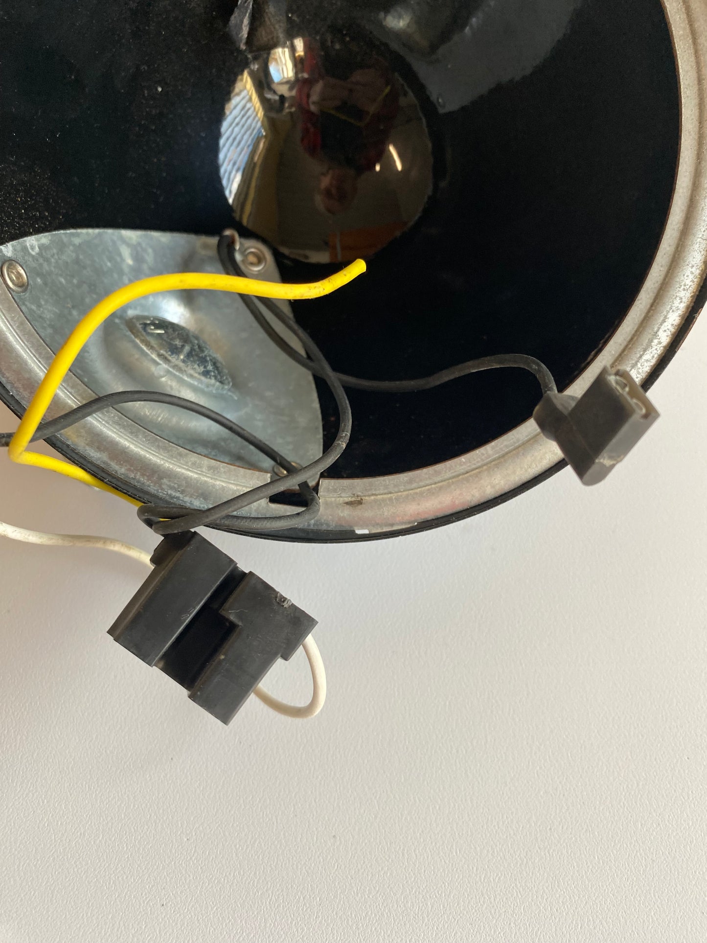 Coque de phare Harley Davidson REF OEM  : 68061-94B