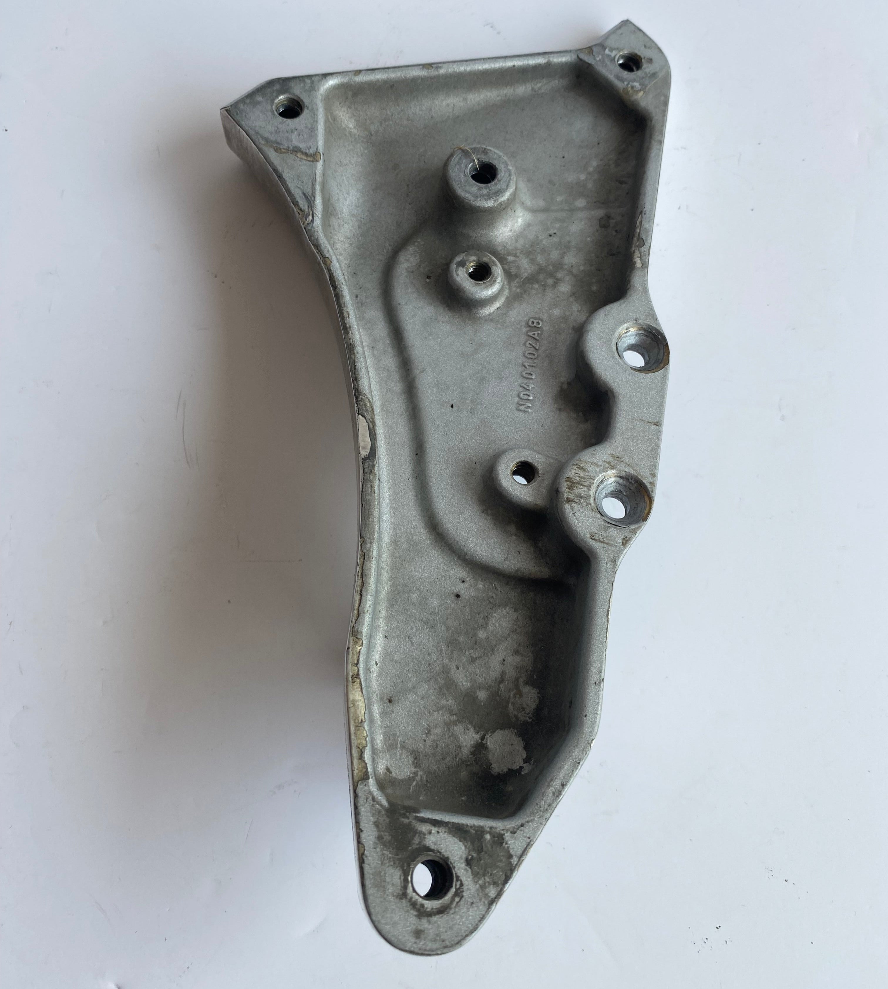 Support de cale pied pilote droit Buell XB REF OEM : N0401.02A8