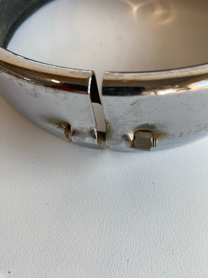 Cerclage de phare/visière 5 3/4 pouces Harley Davidson REF OEM : 69735-05